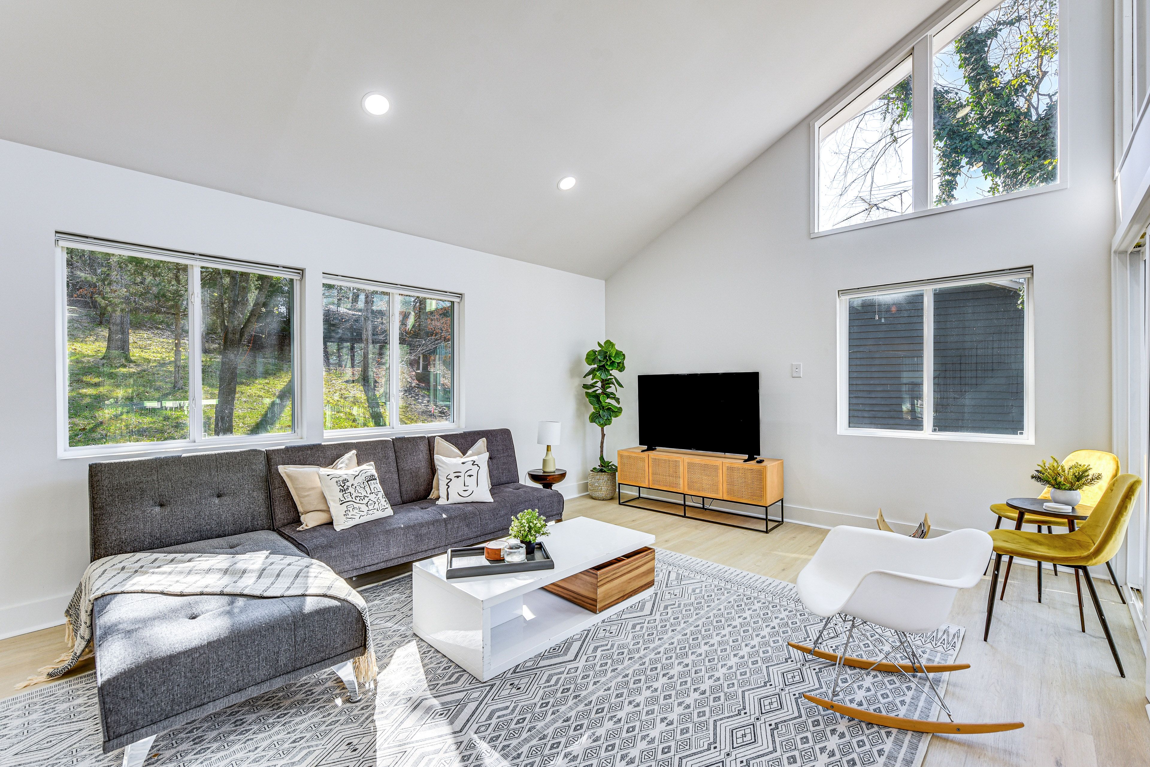 Living Room | Smart TV | Main Level