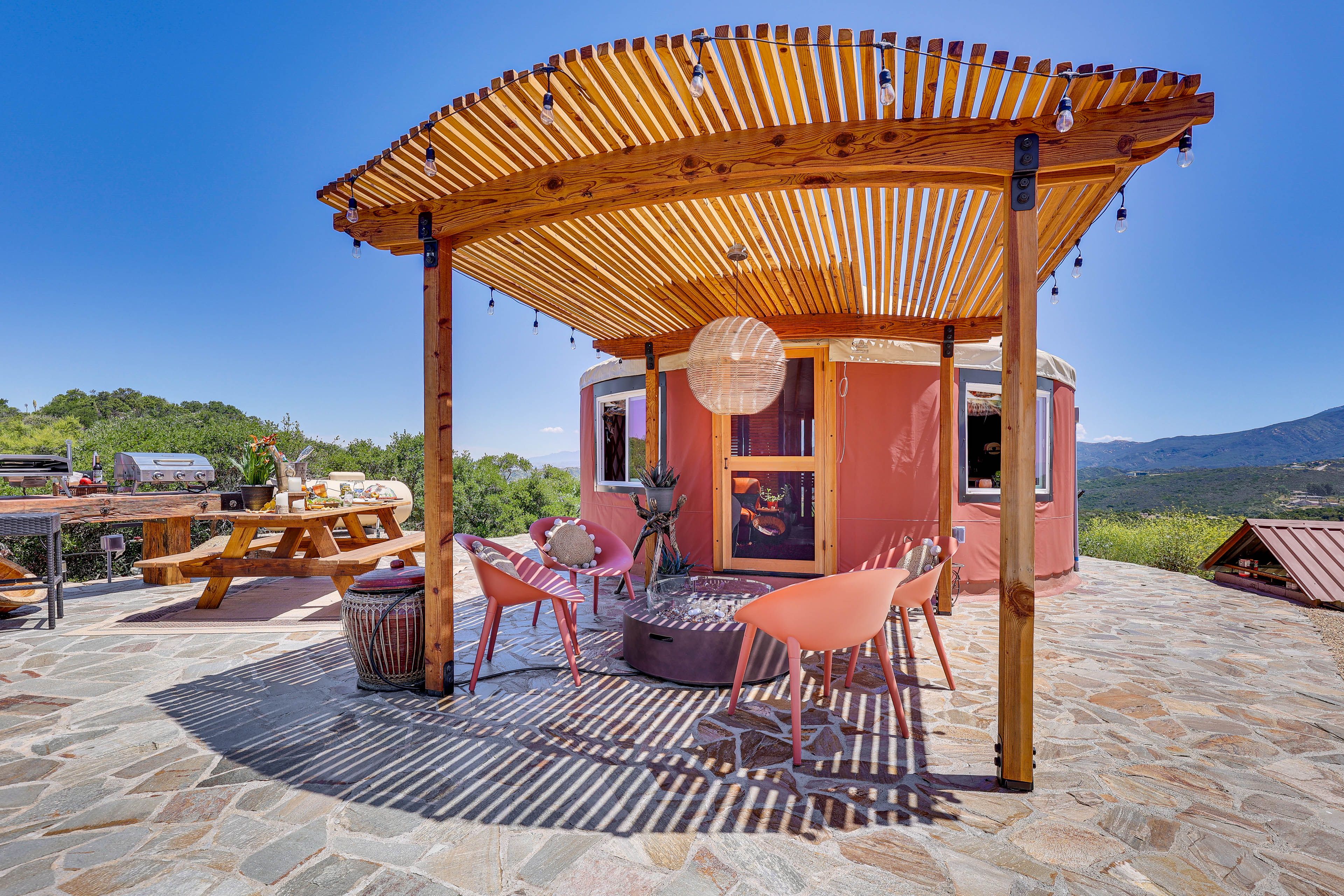 Fallbrook Vacation Rental | Studio | 1BA | 600 Sq Ft | Steps Required to Enter