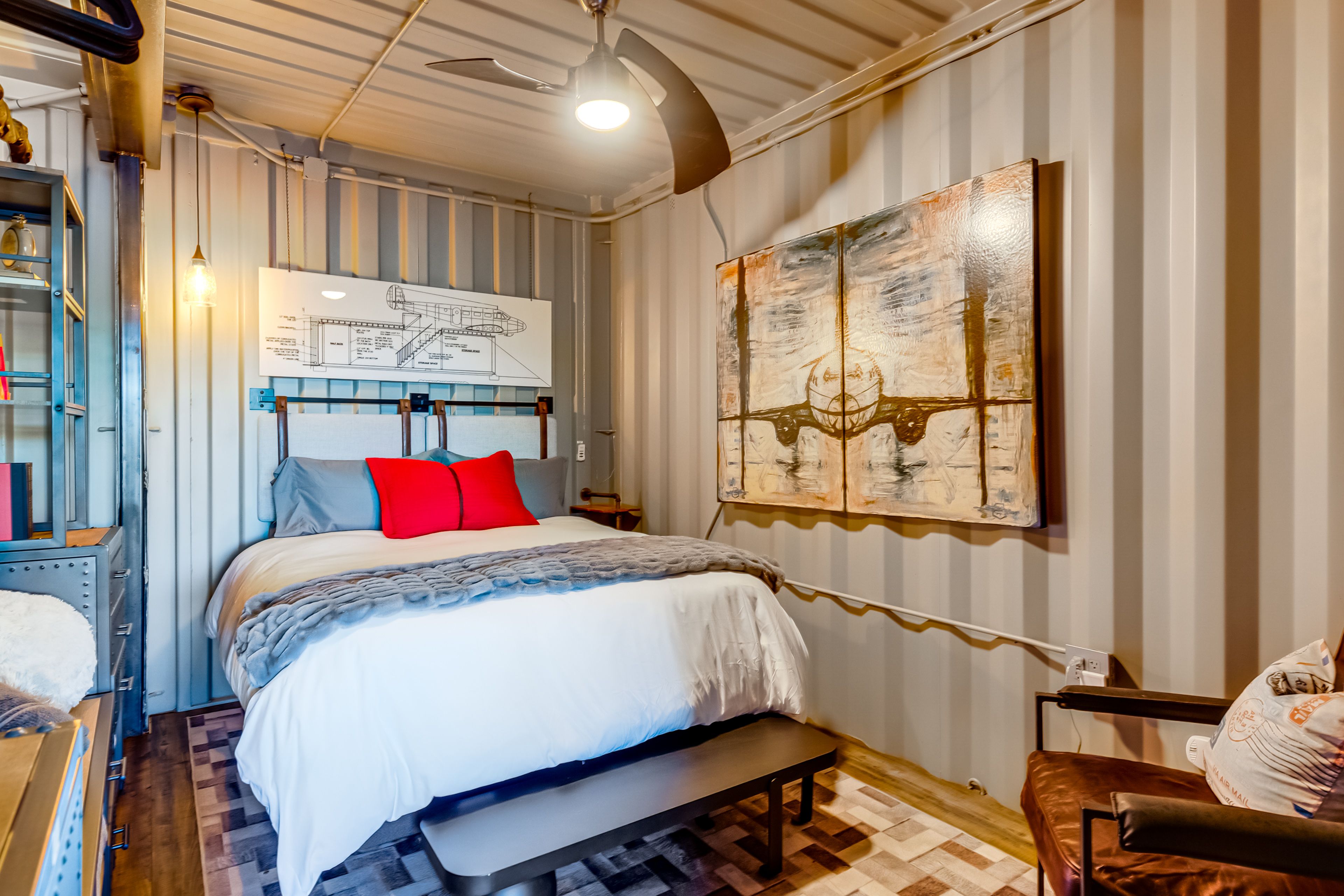 Bedroom | Queen Bed | 1st Floor | Linens/Towels Provided