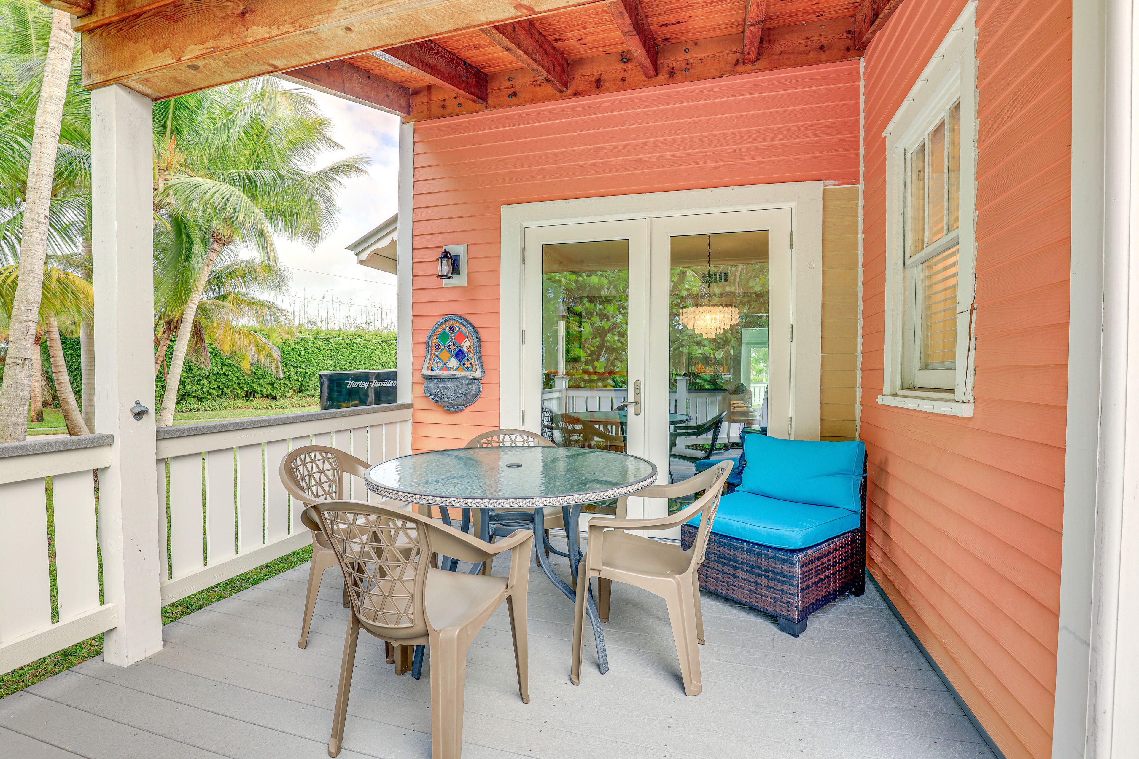 Outdoor Dining Area