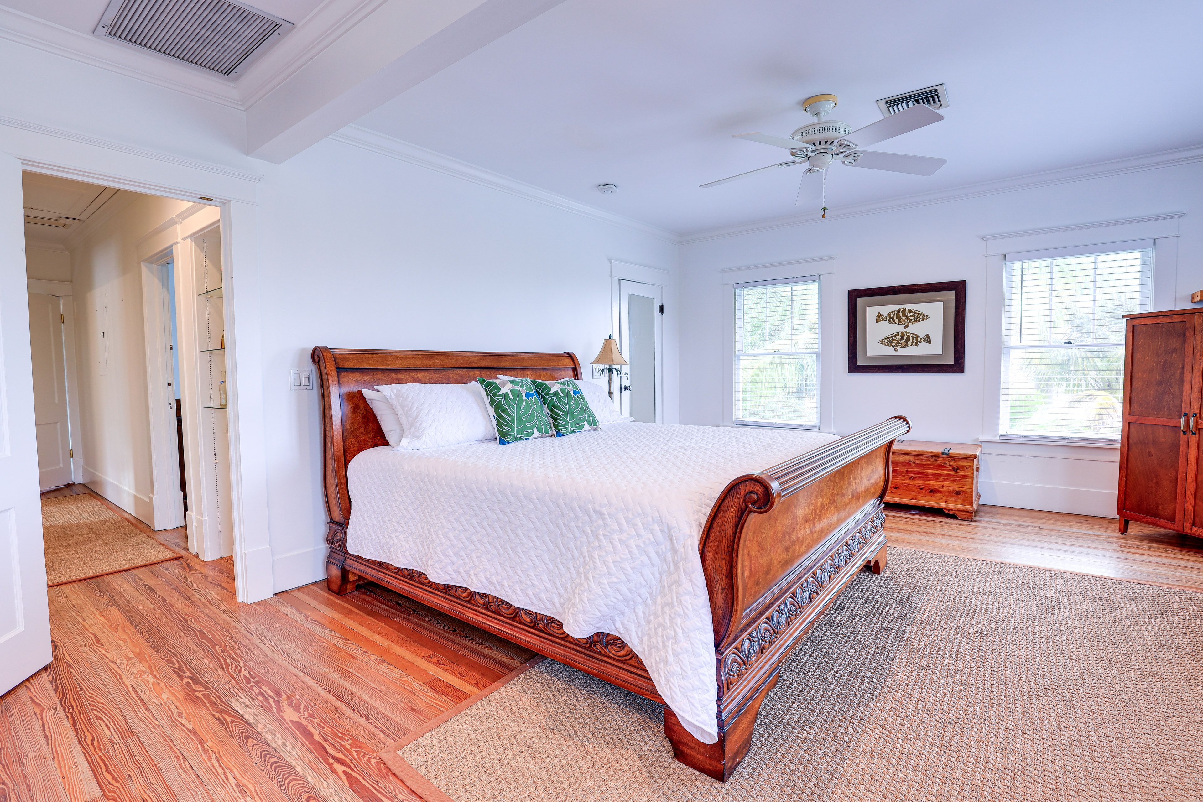 Bedroom 1 | King Bed | Free WiFi