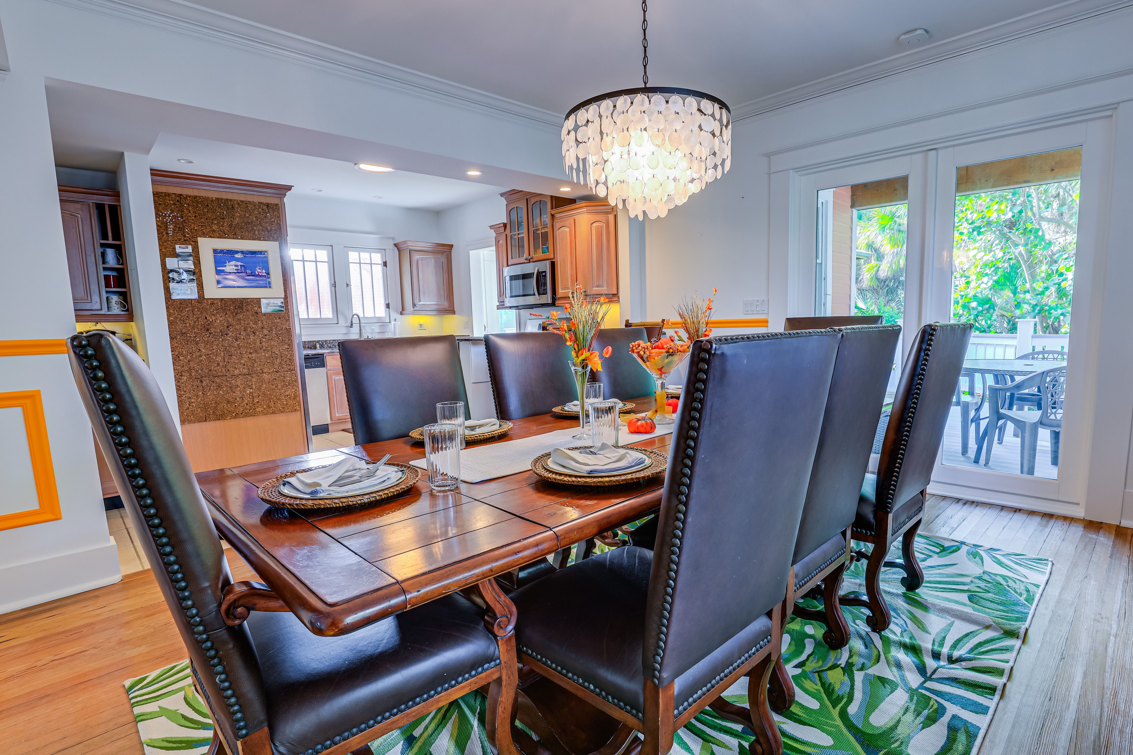 Dining Area | Dishware/Flatware Provided | High Chair