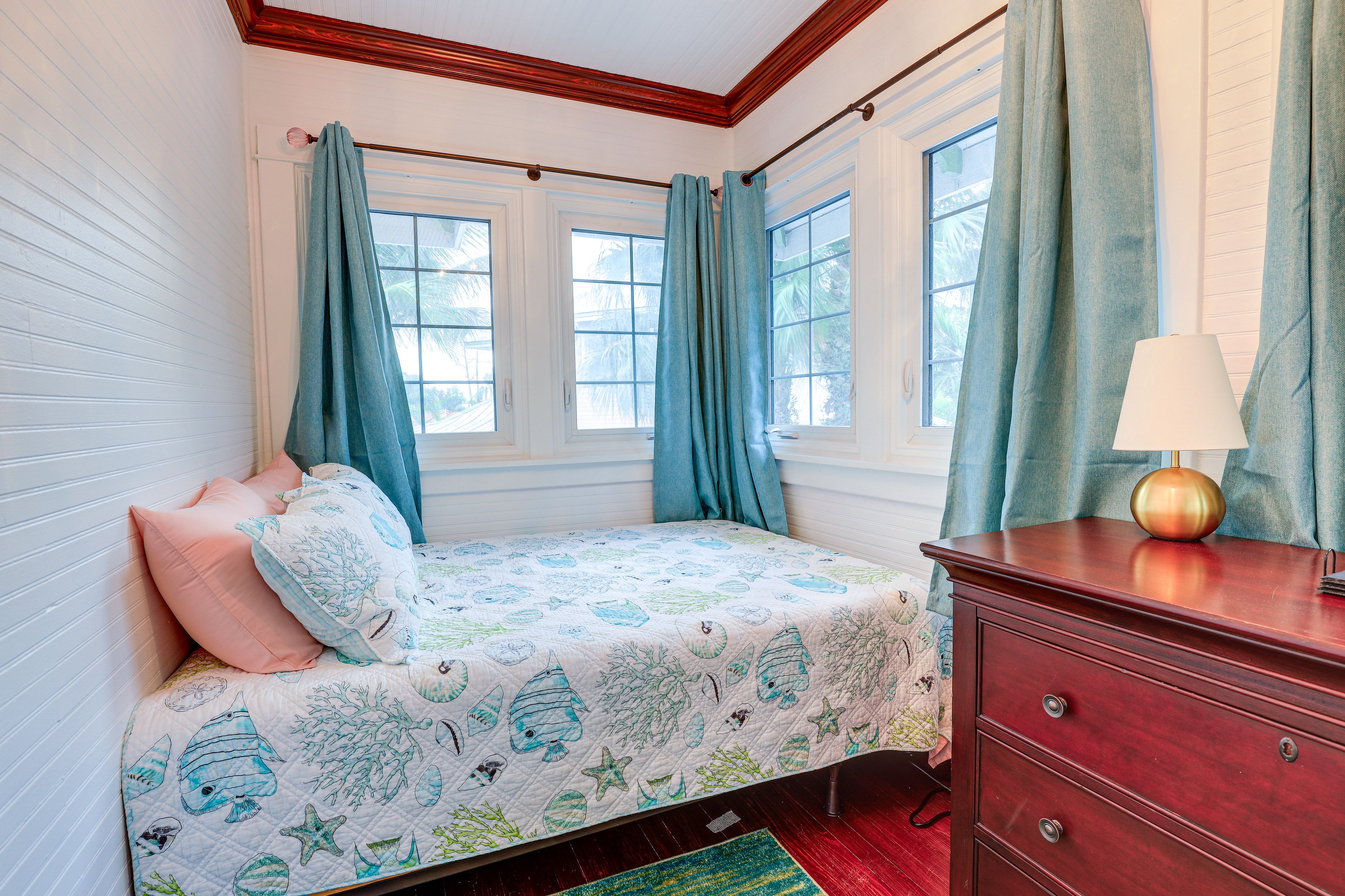 Bedroom 3 | Full Bed | Twin Bed