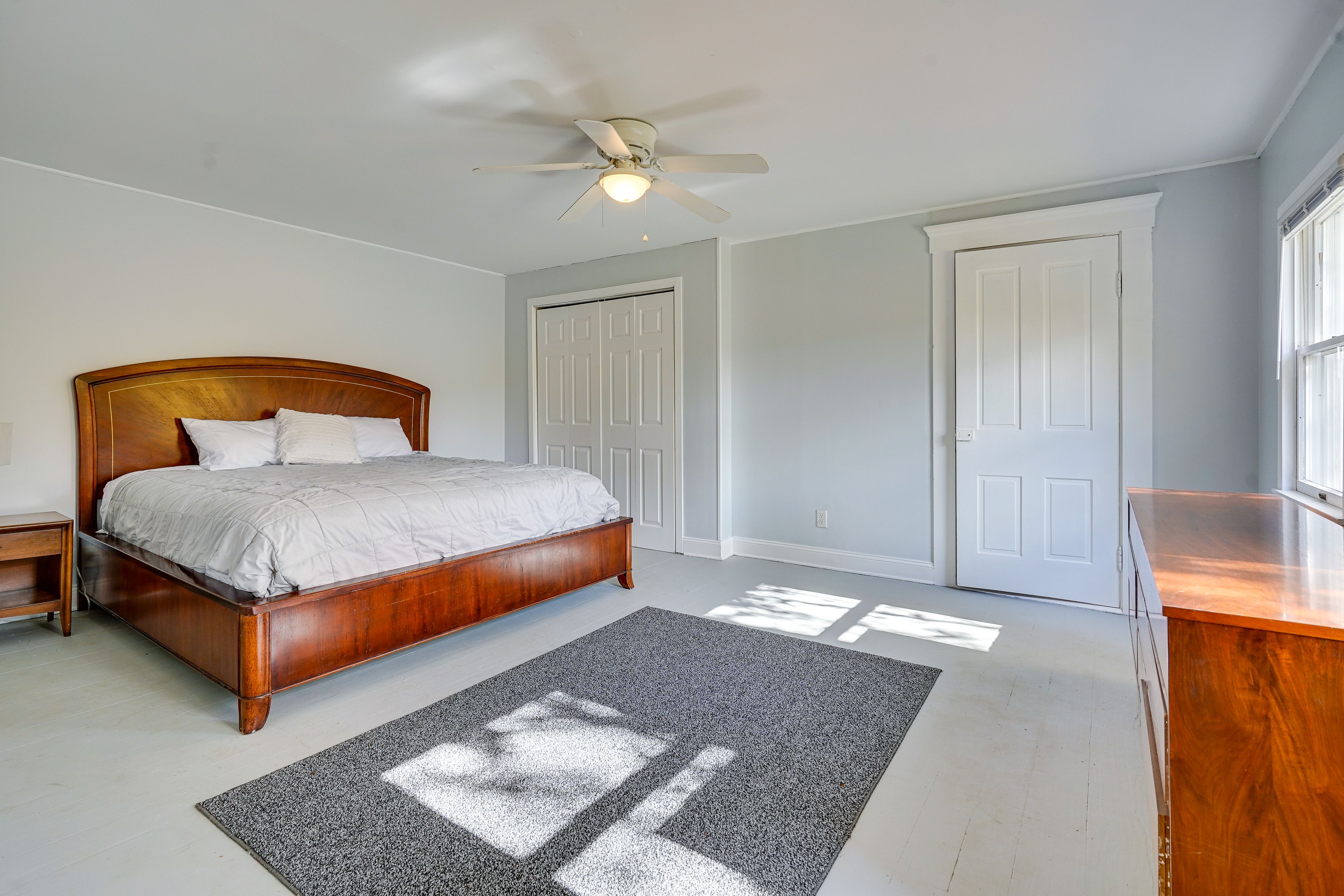 Bedroom 2 | King Bed | 2nd Floor