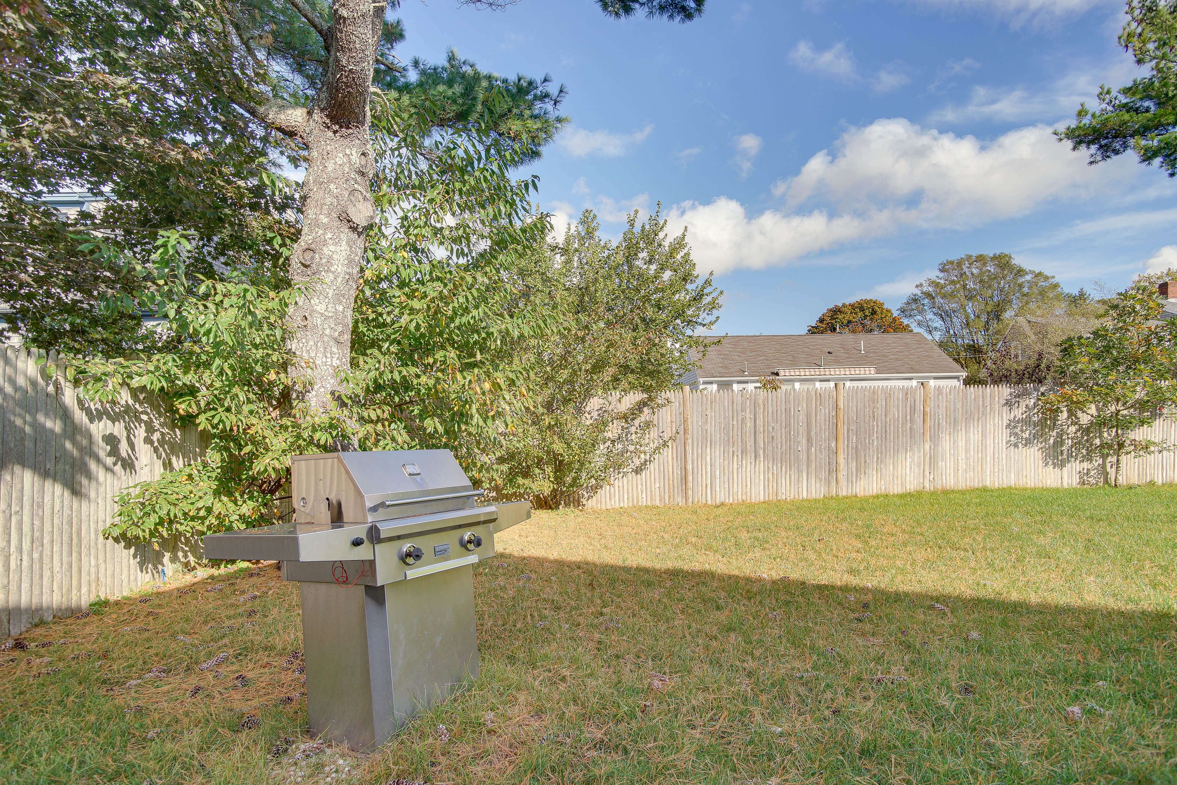 Shared Yard