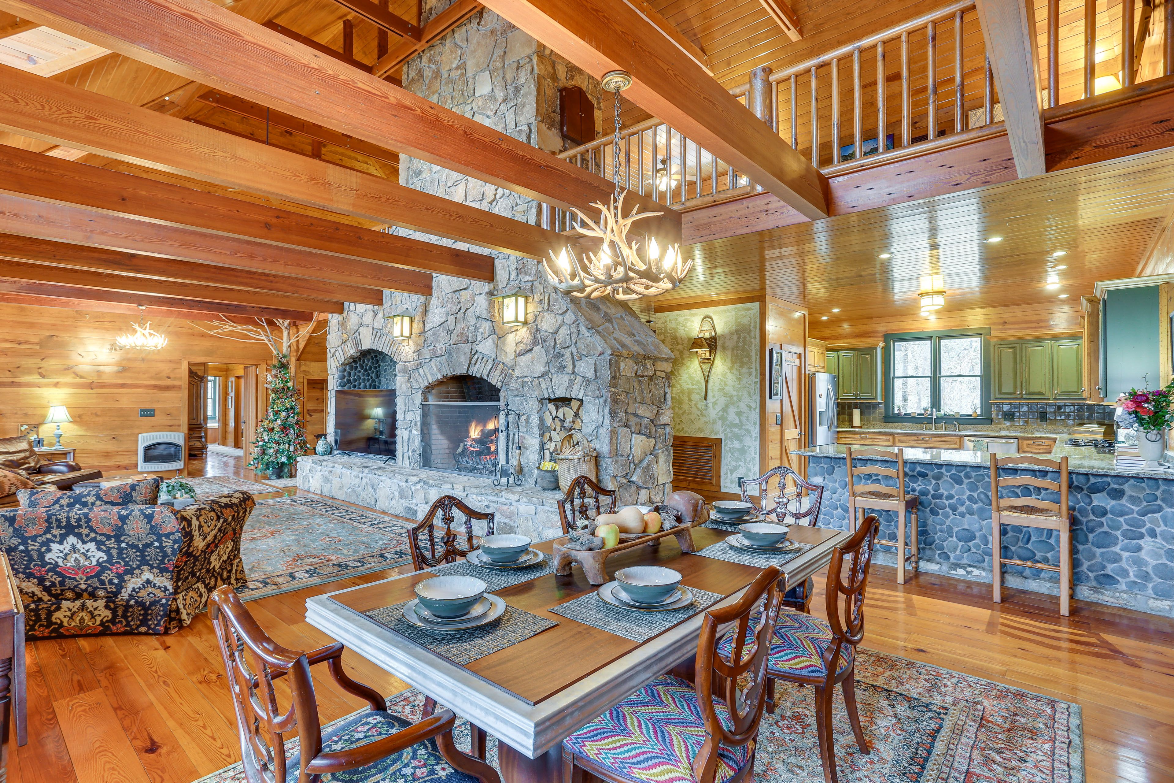 Mentone Vacation Rental | 4BR | 3.5BA | Steps to Enter | 4,000 Sq Ft