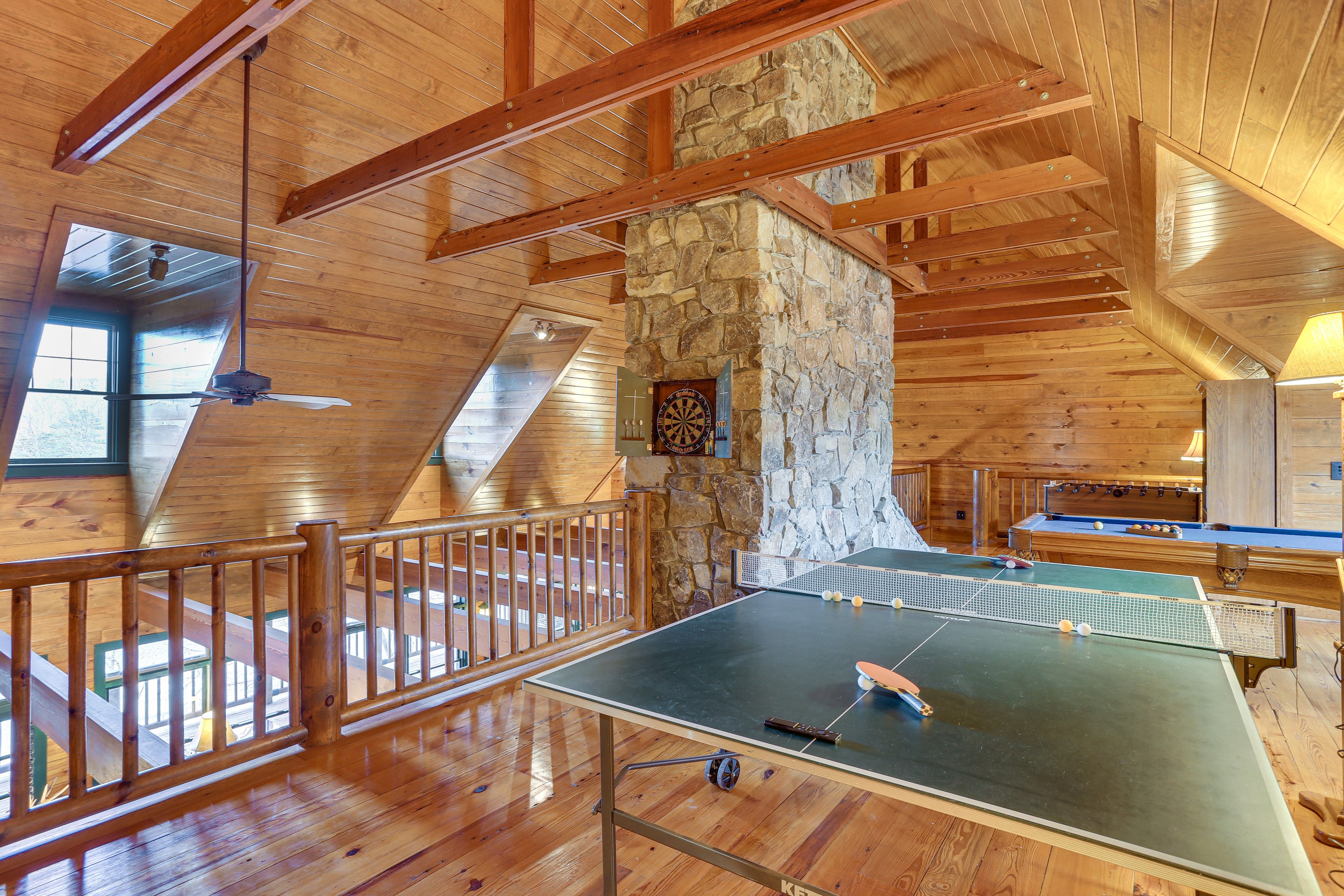 Game Room/Loft | Pool Table | Ping Pong Table