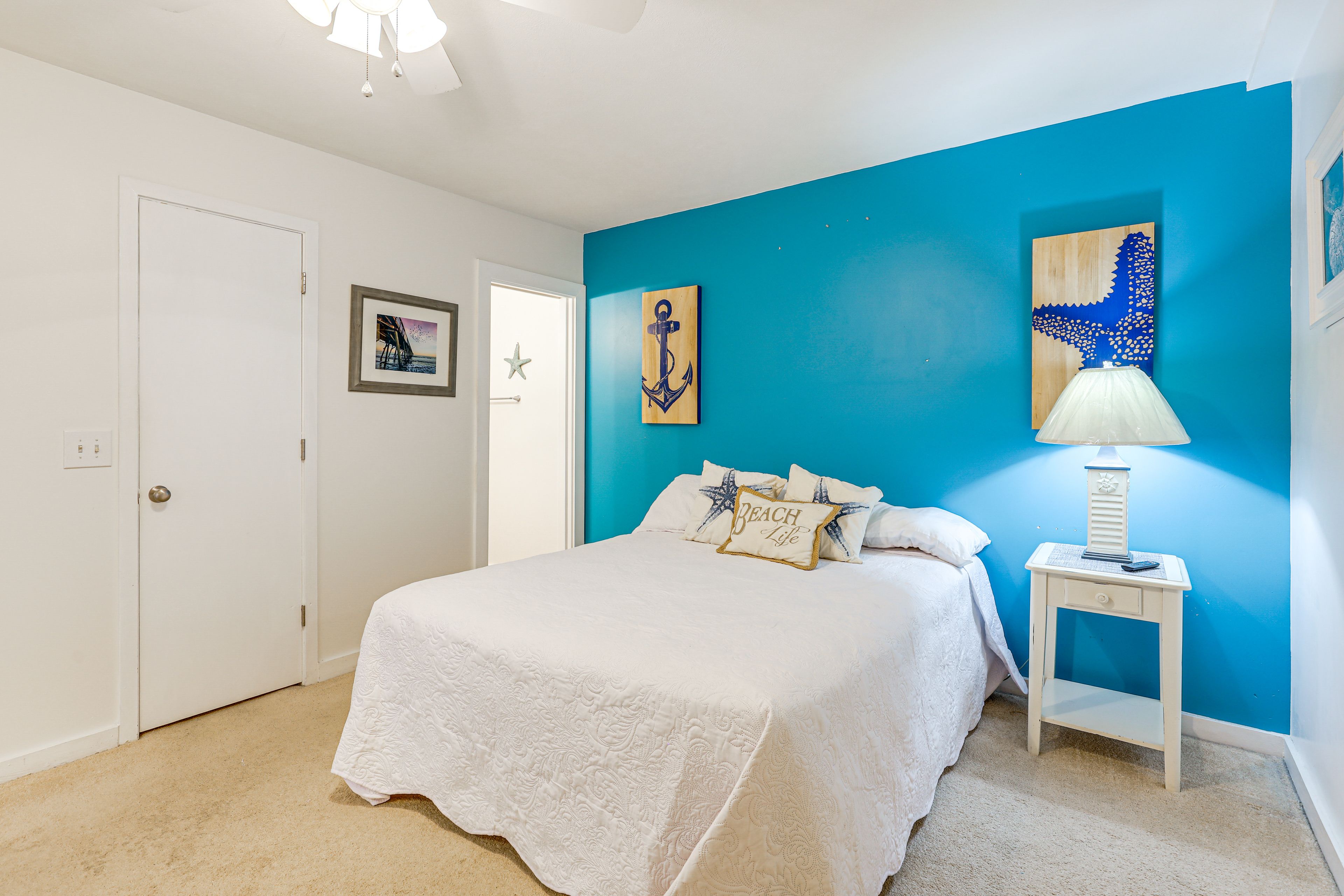 Bedroom 1 | Queen Bed | Linens Provided | En-Suite Bathroom