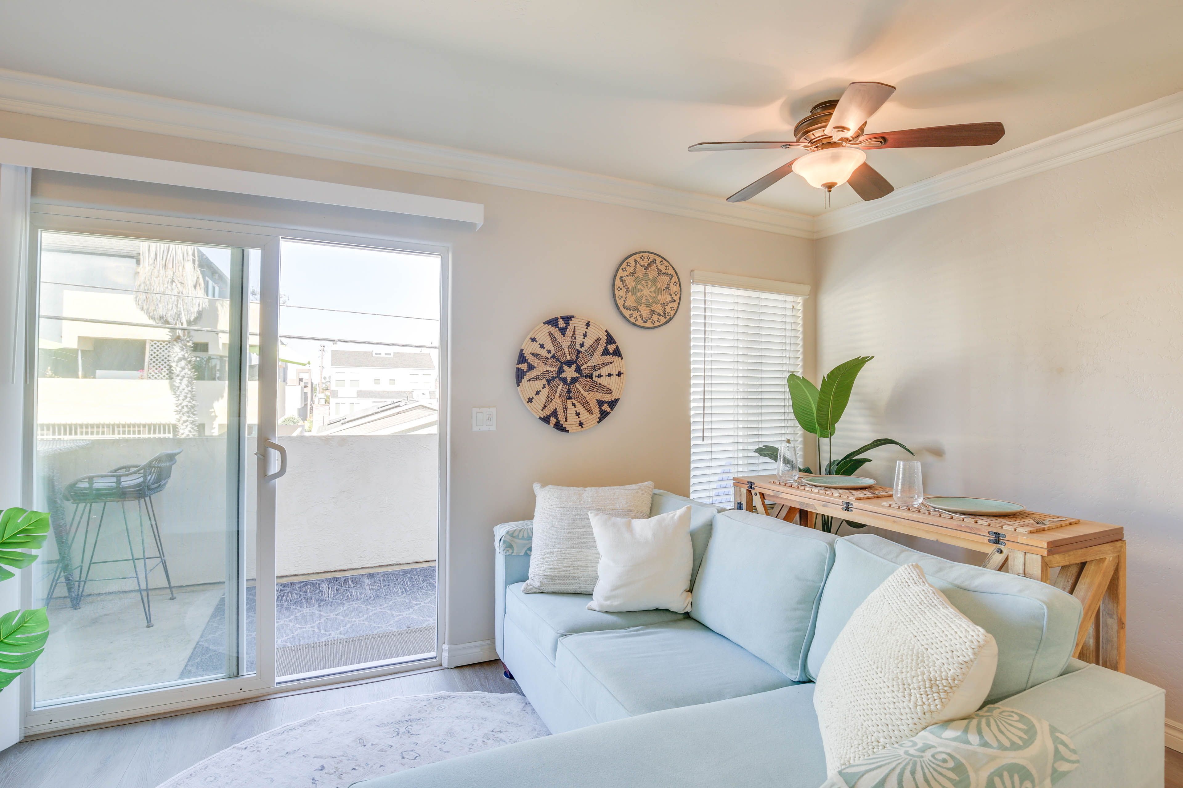 Living Area | Full Sleeper Sofa | Smart TV