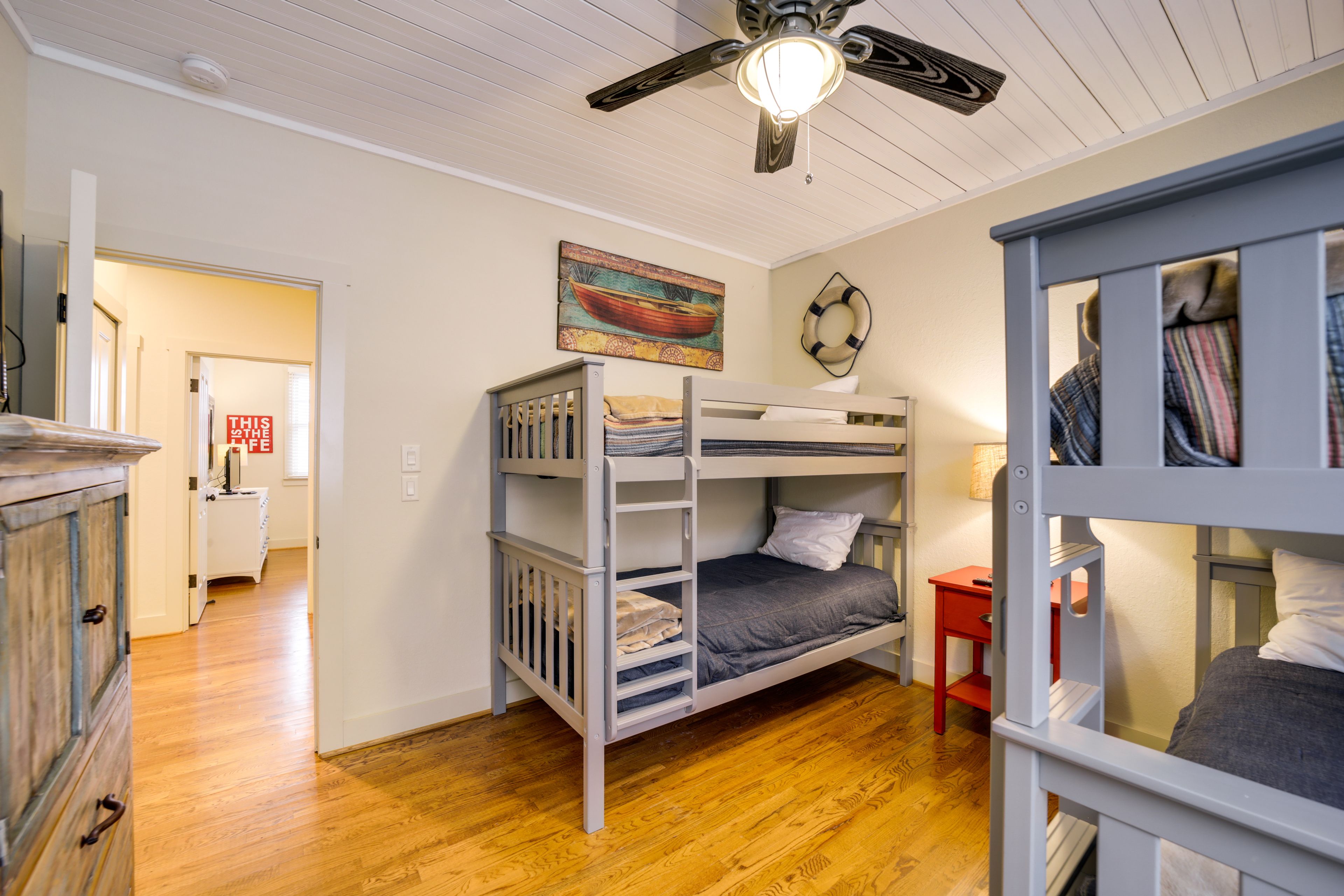 Bedroom 3 | 2 Twin Bunk Beds | Smart TV