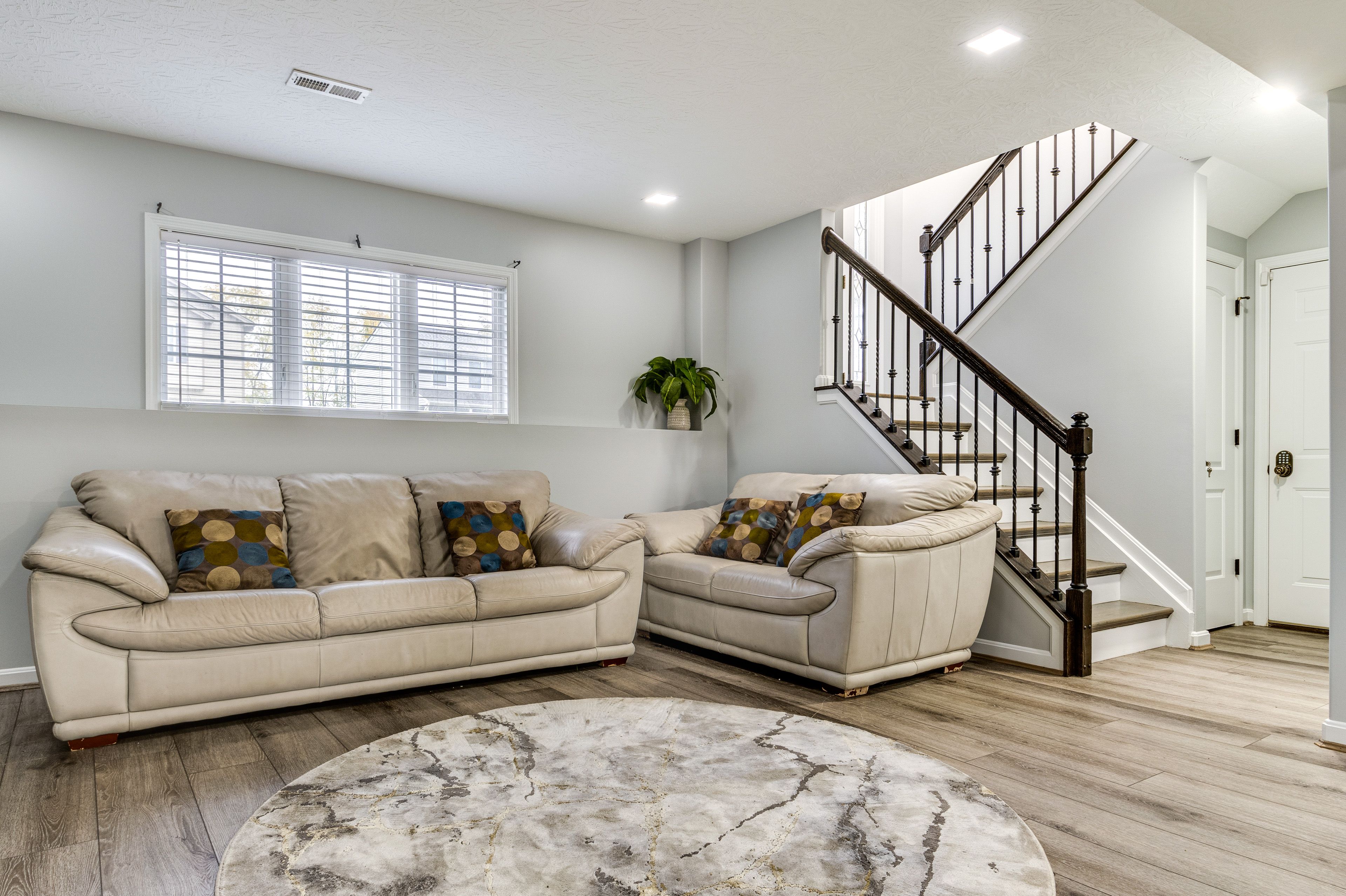 Additional Living Area | Basement | Fireplace | Smart TV | 2 Arcade Games