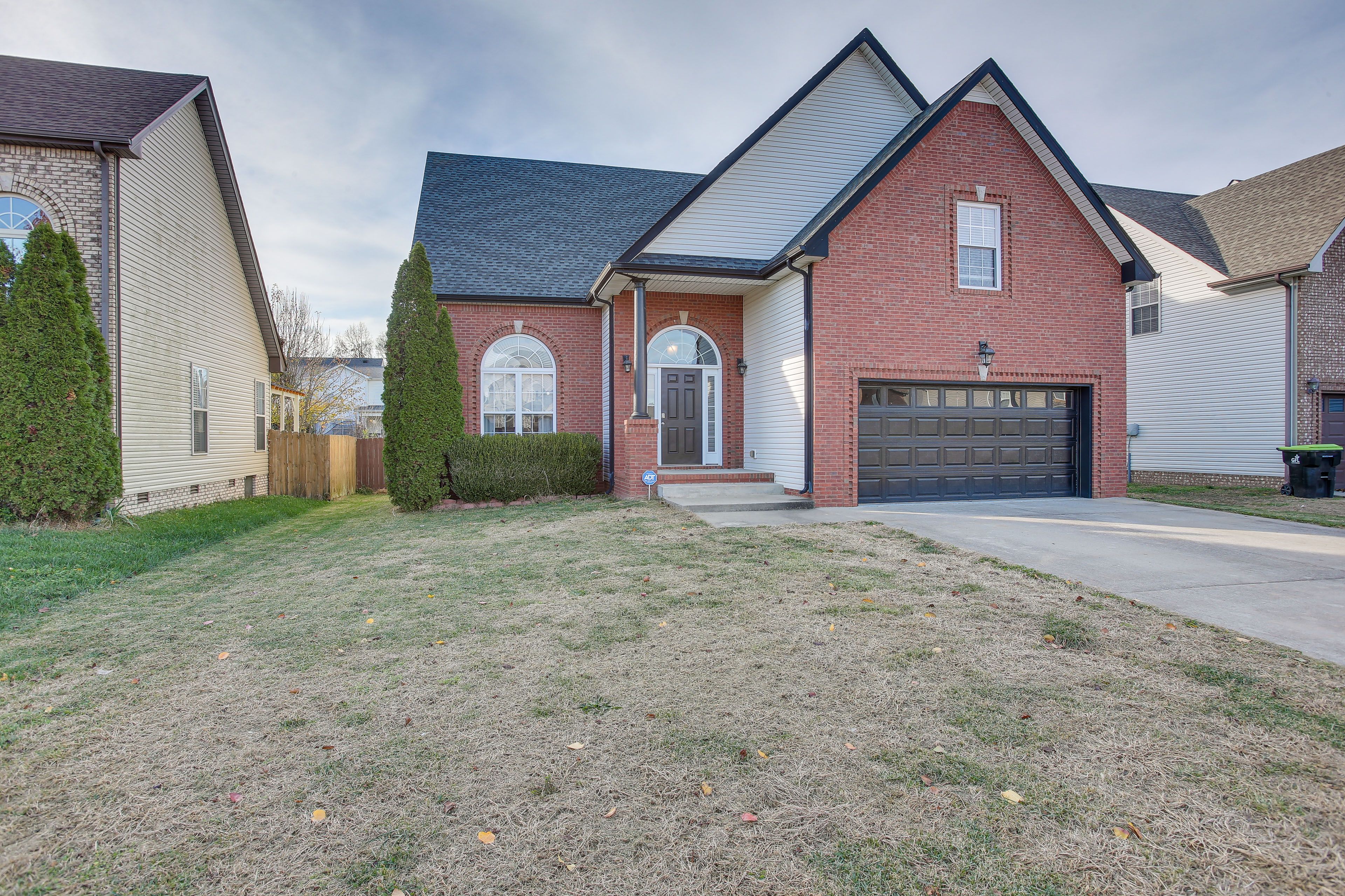 Parking | Driveway (4 Vehicles) | No Garage Access
