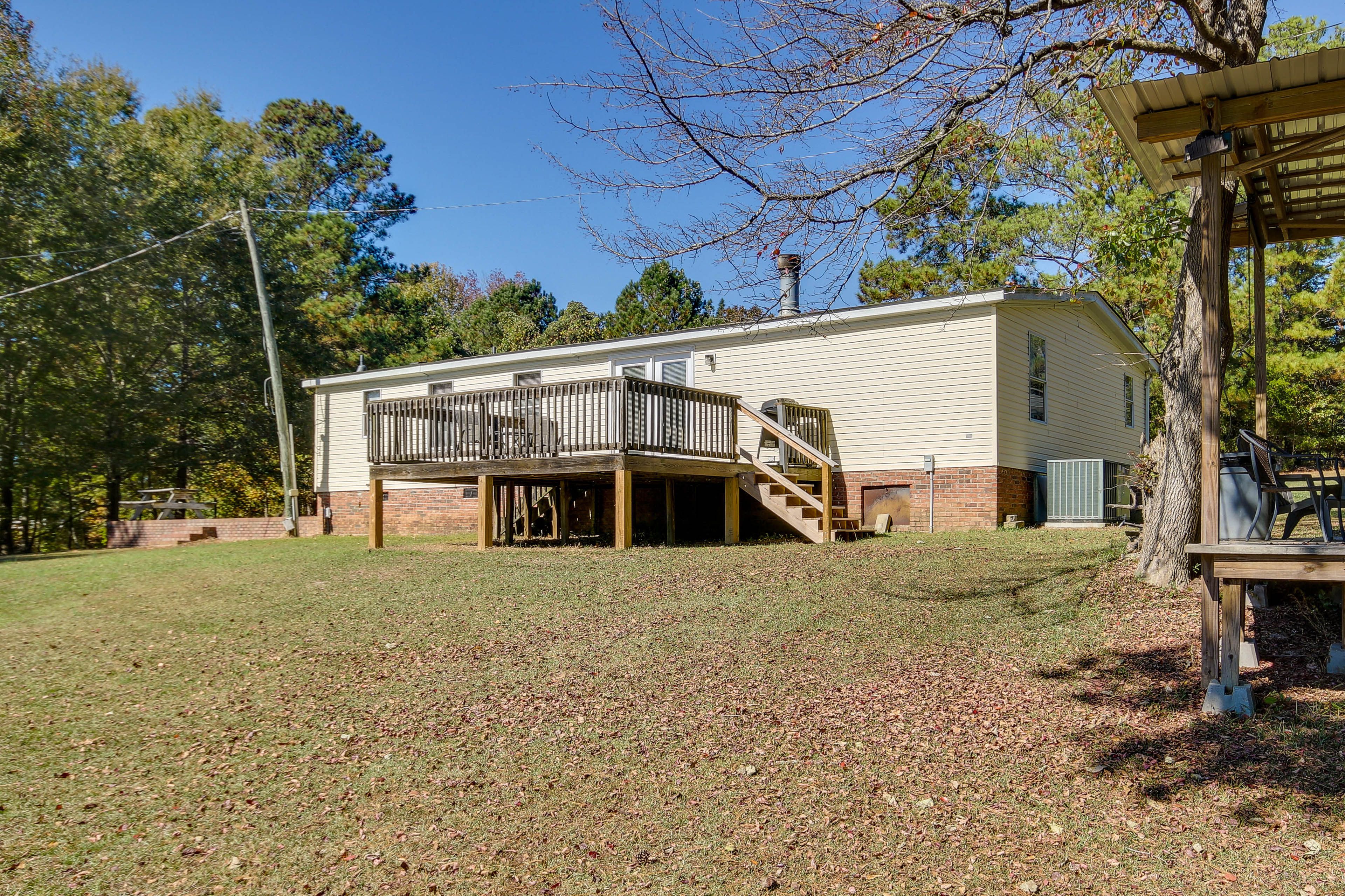 House Exterior | Private Yard