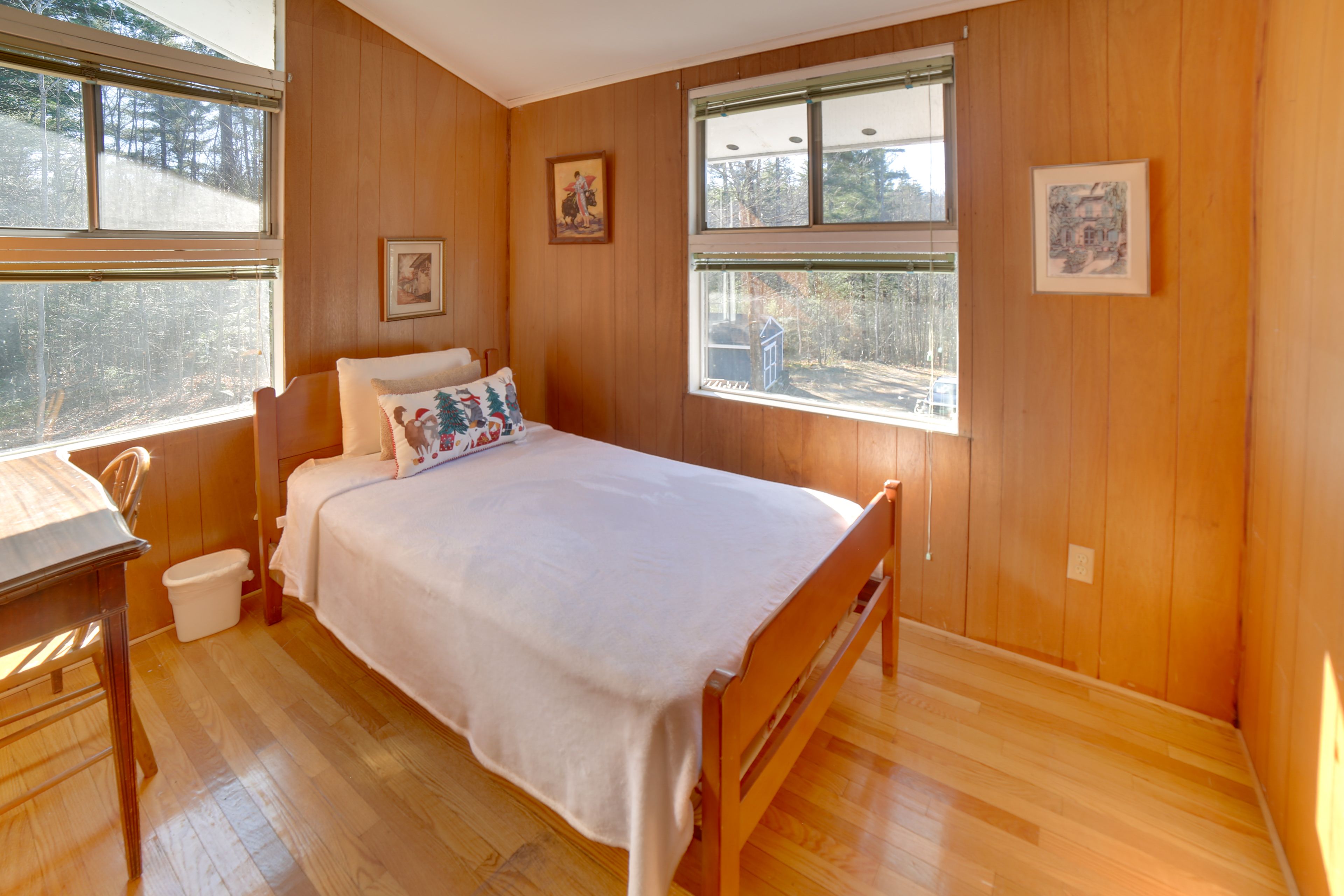 Bedroom 3 | Twin Bed