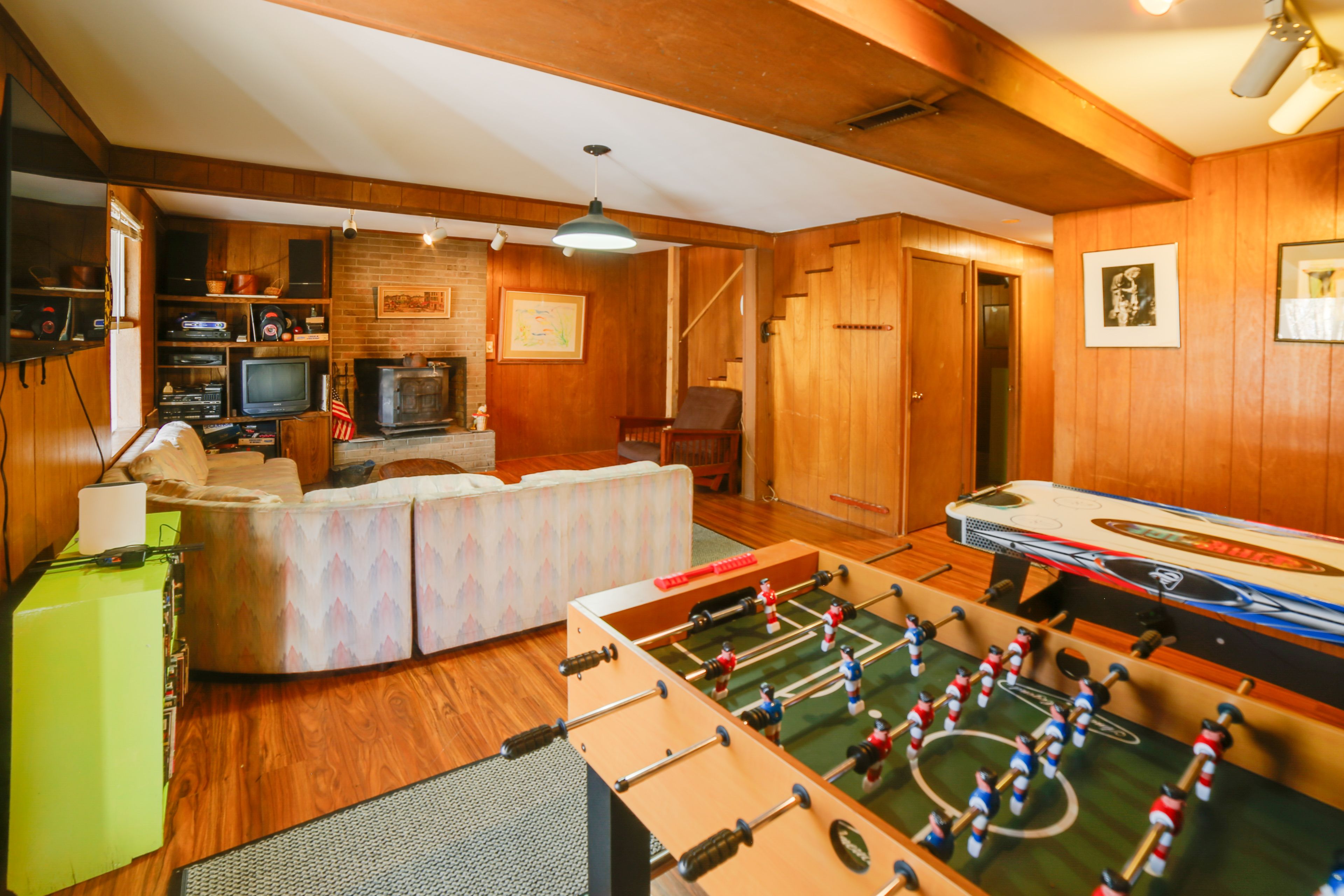 Londonderry Vacation Rental | 3BR | 3BA | Steps Required | 1,200 Sq Ft