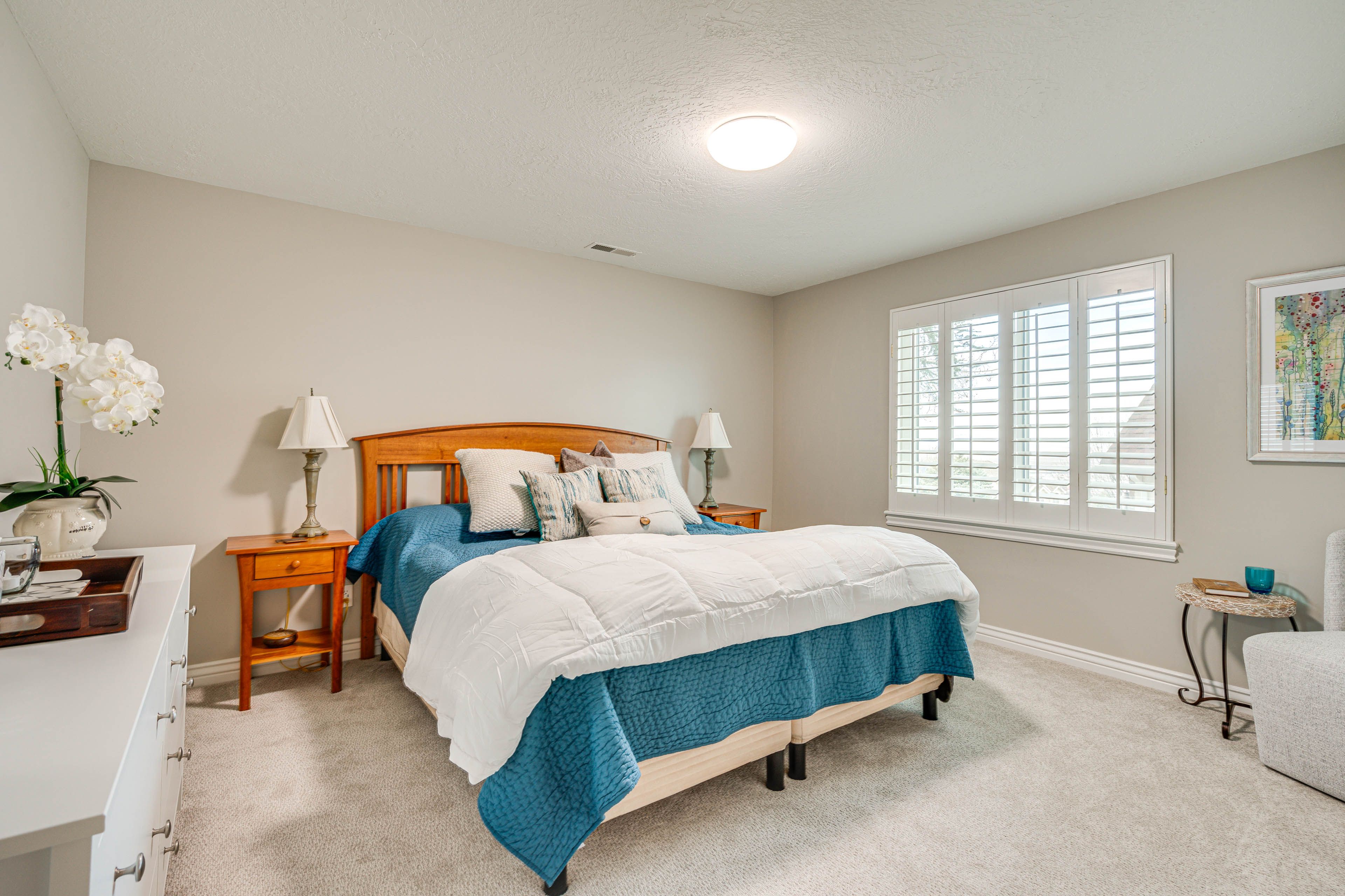 Bedroom 1 | California King Bed