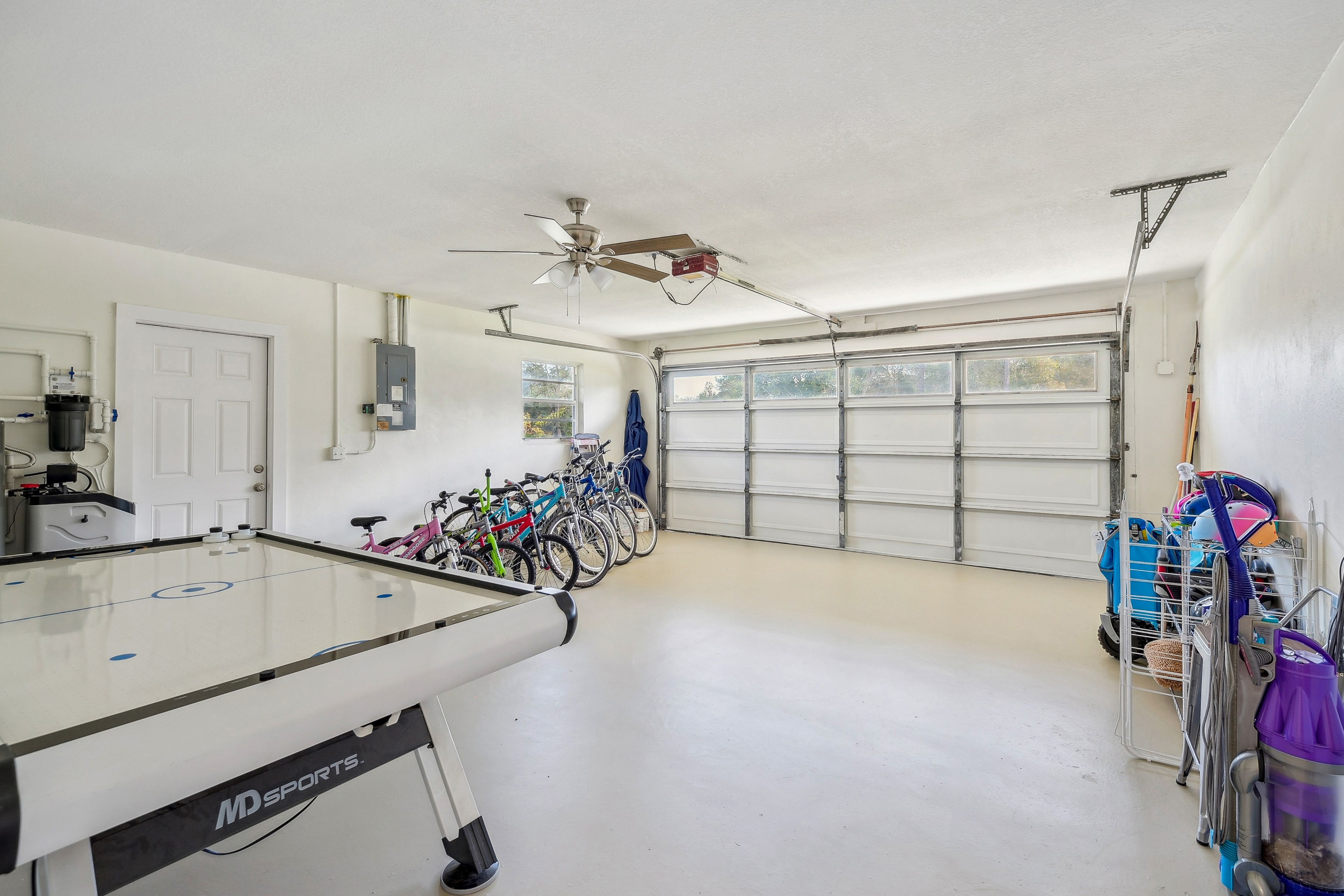 Garage | 3 Kid Bikes | 3 Adult Bikes