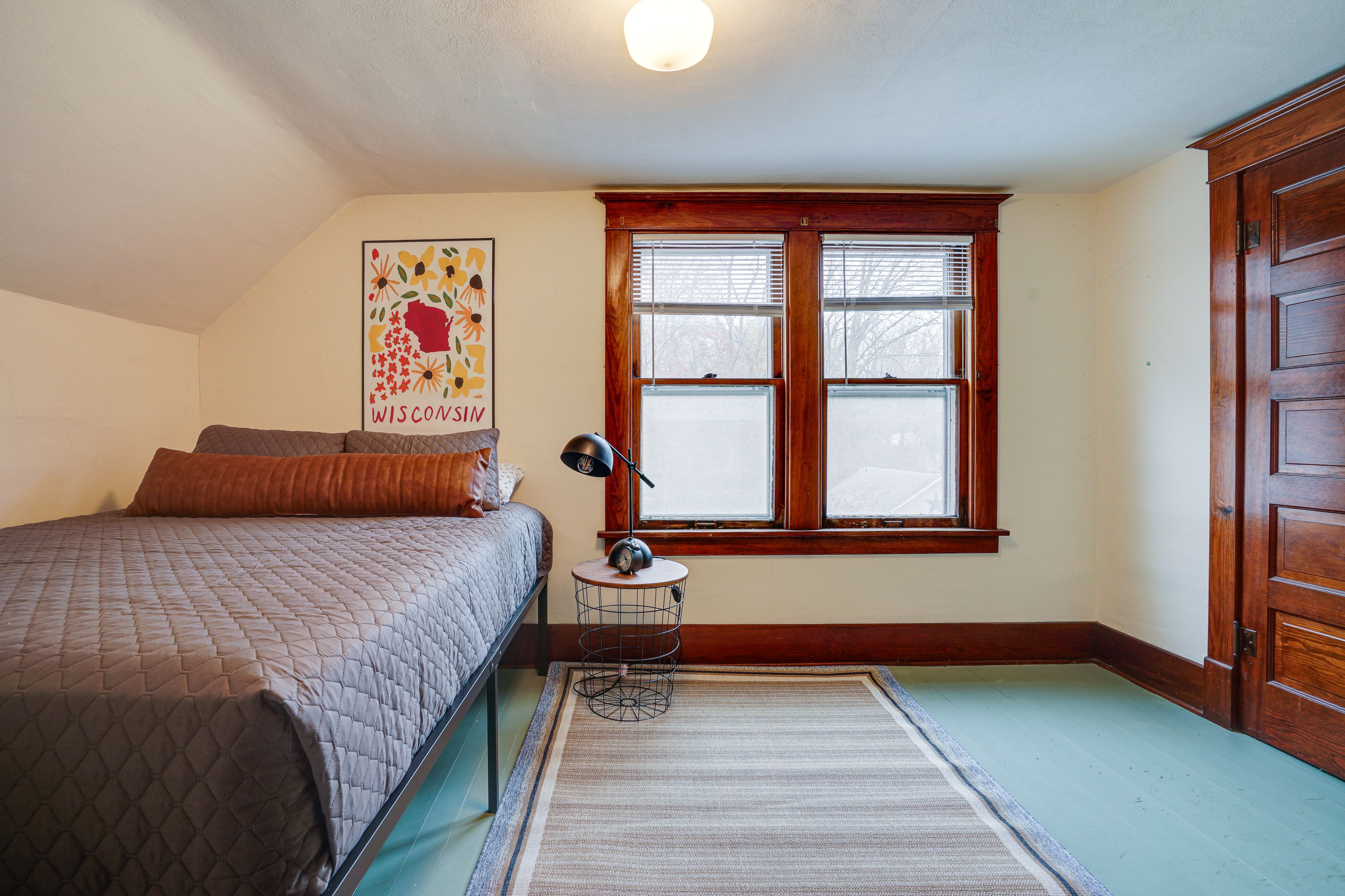 Bedroom 2 | Queen Bed