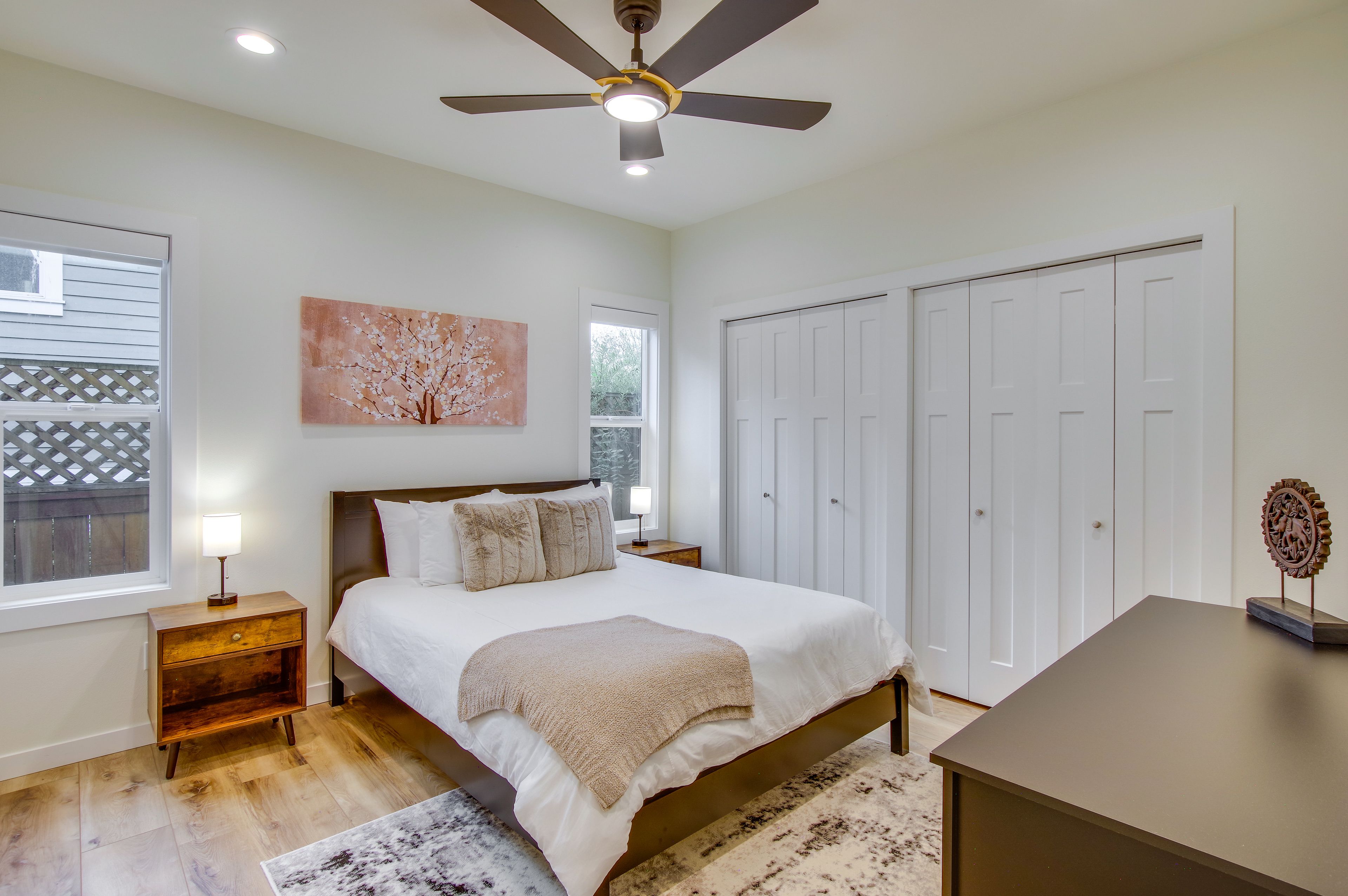 Bedroom 1 | Queen Bed | Linens Provided
