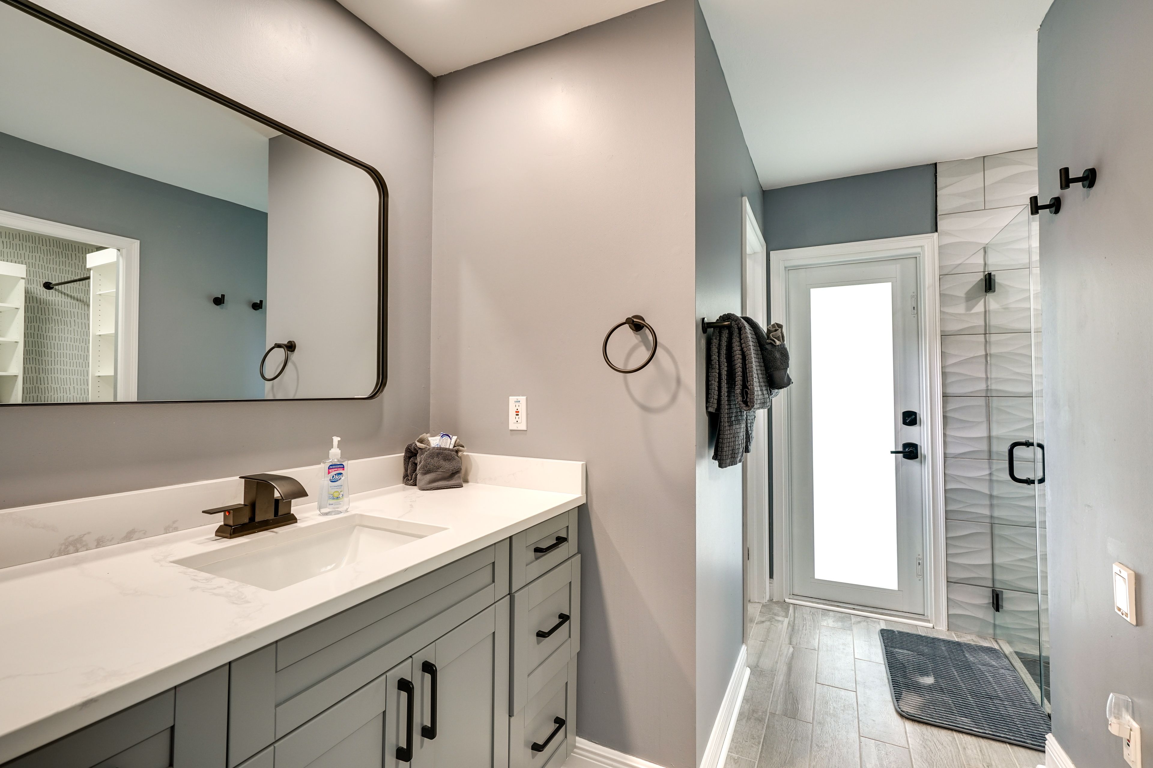 Full Bathroom | Complimentary Toiletries