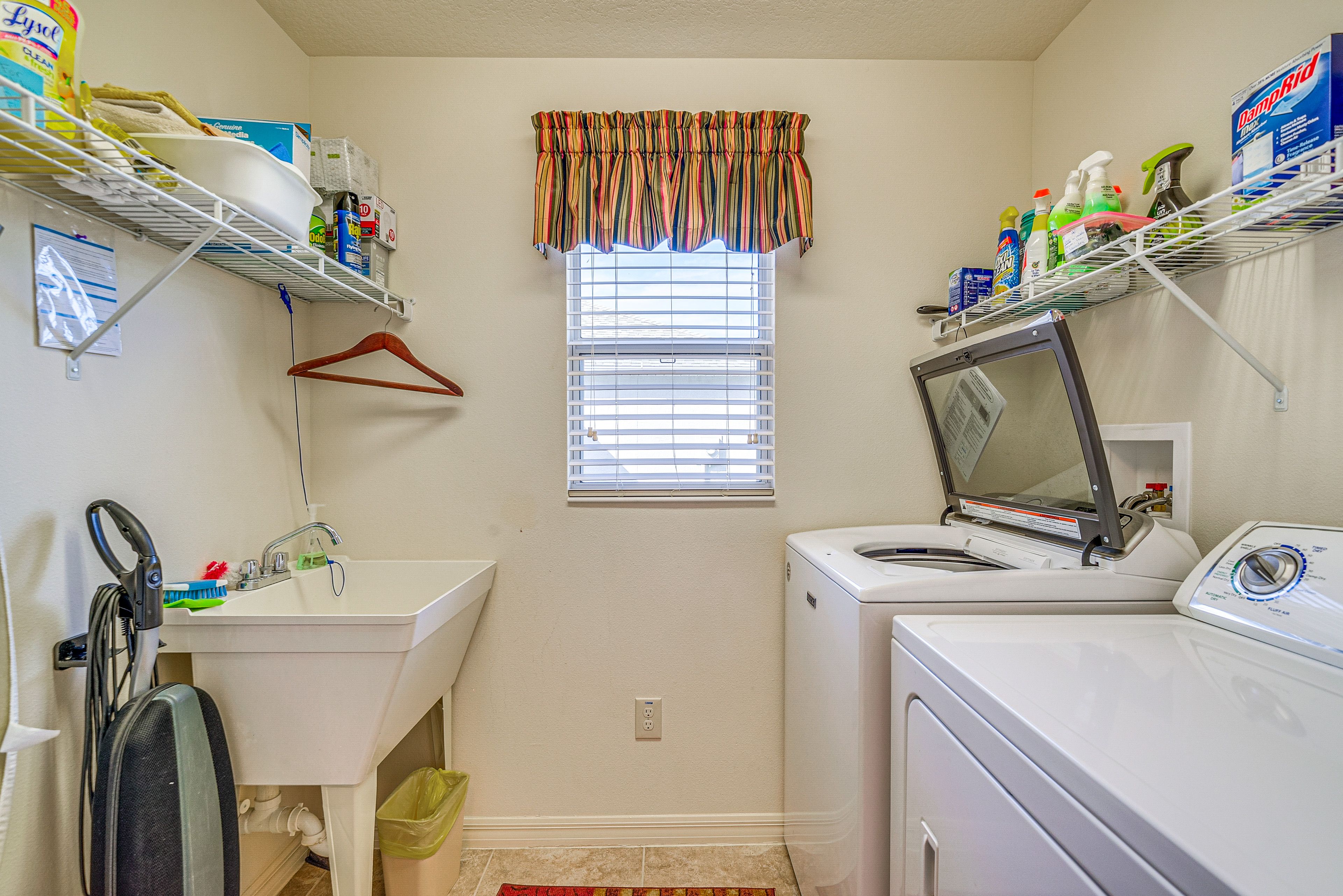 Laundry Room | Linens & Towels