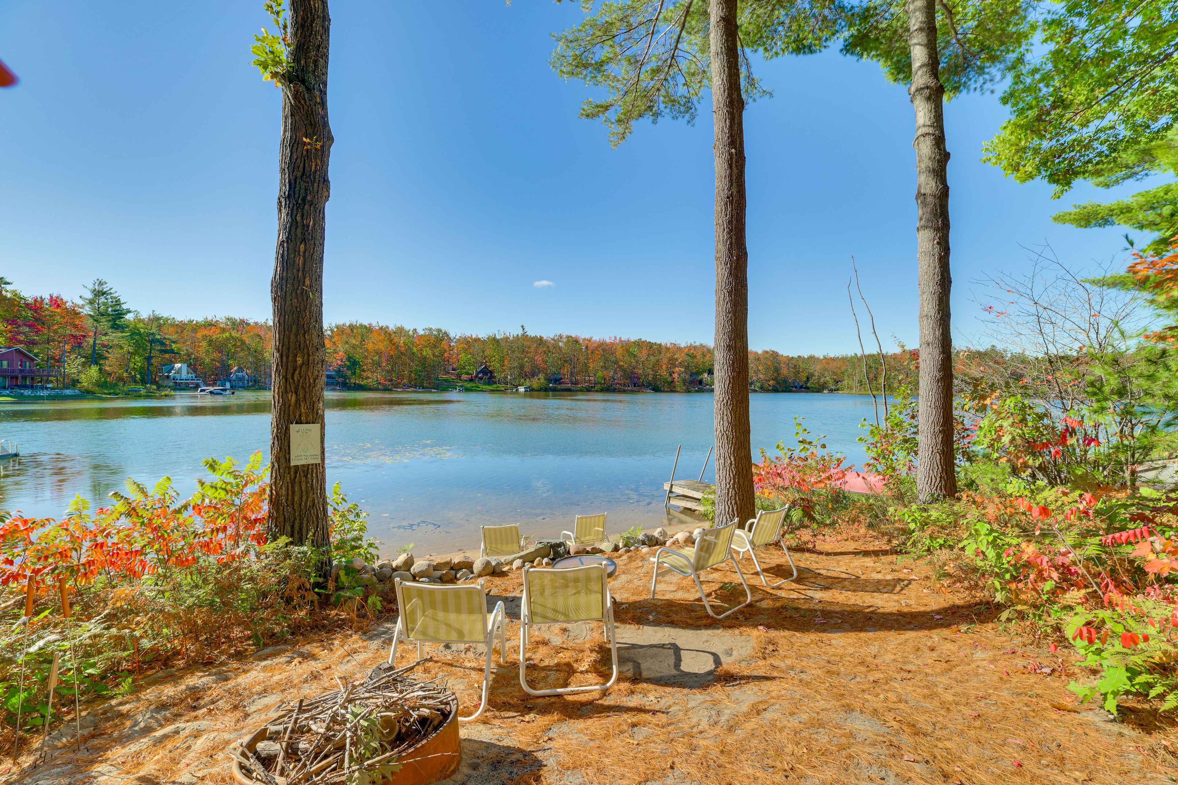 Private Beach | Seasonal Boat Dock