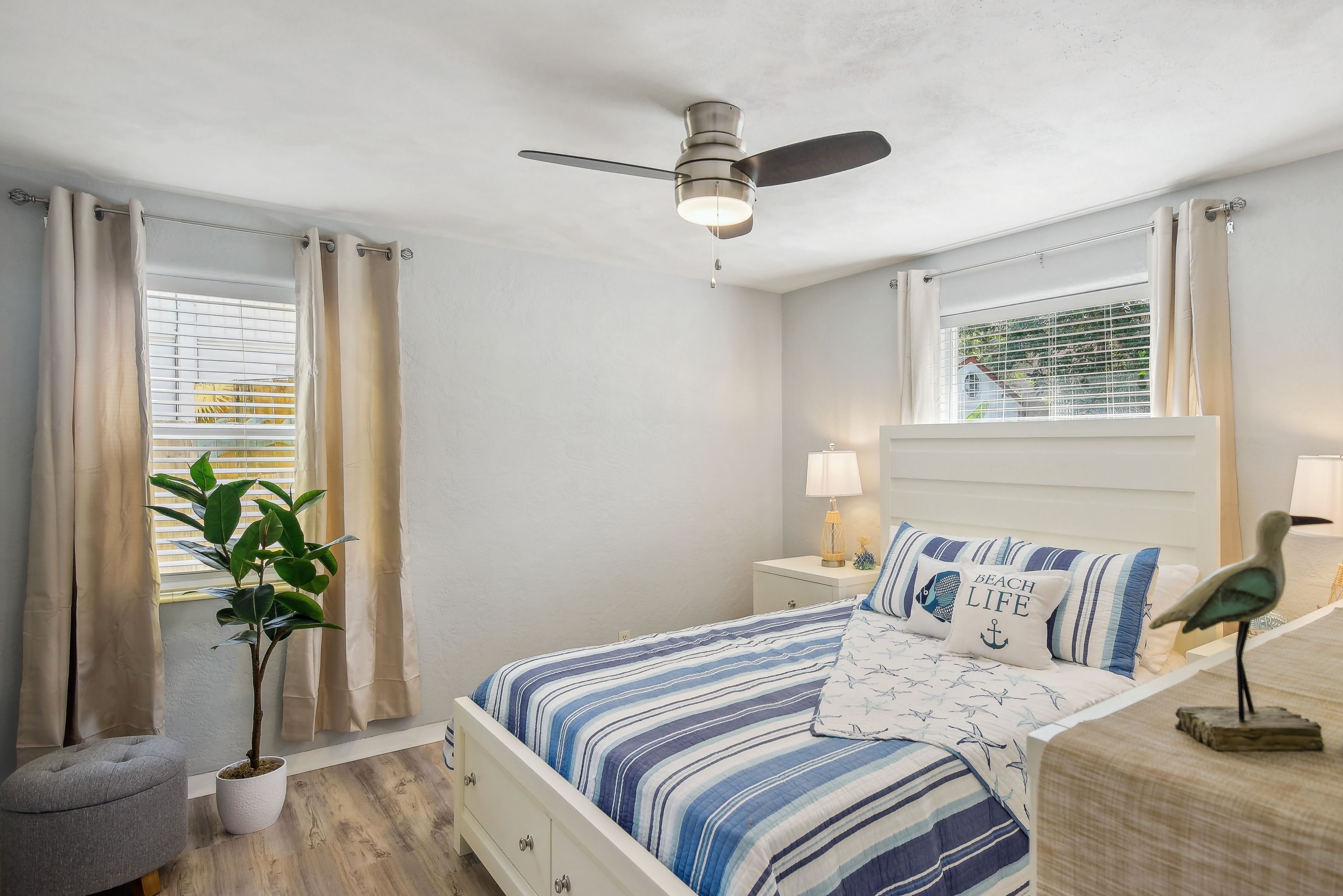Bedroom 1 | Queen Bed | Linens Provided