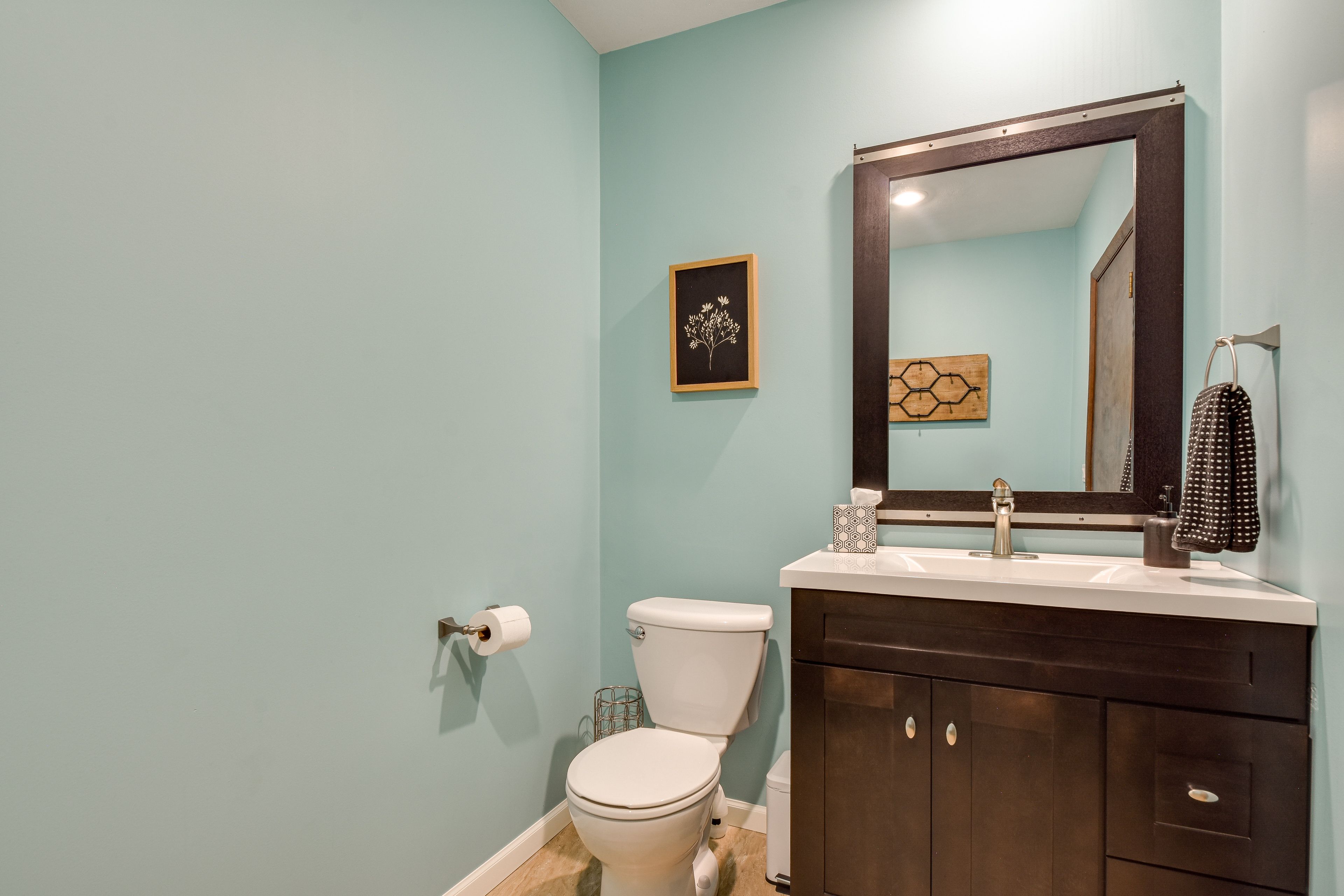 Half Bathroom | Basement