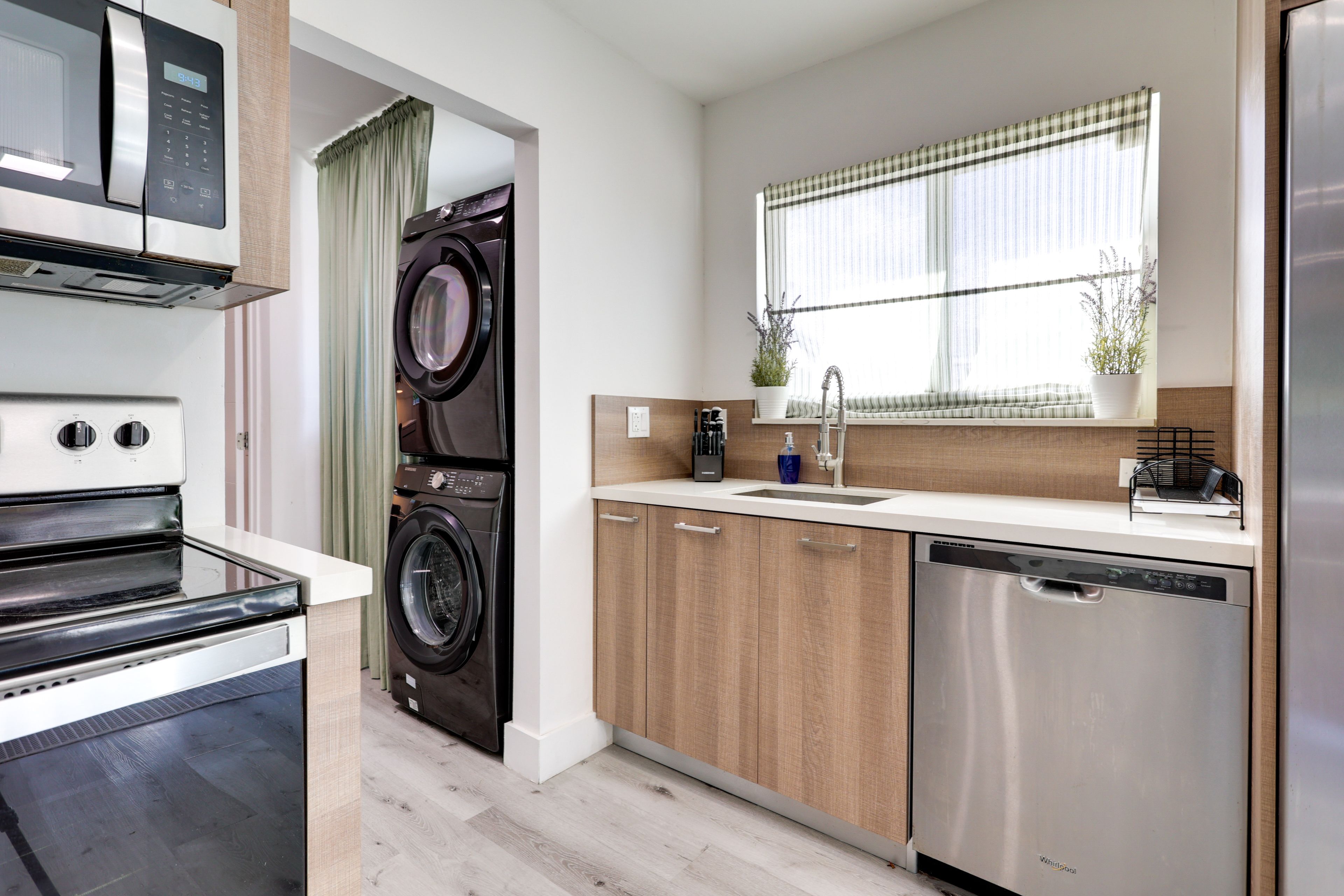 Laundry Area | Washer/Dryer | Laundry Detergent