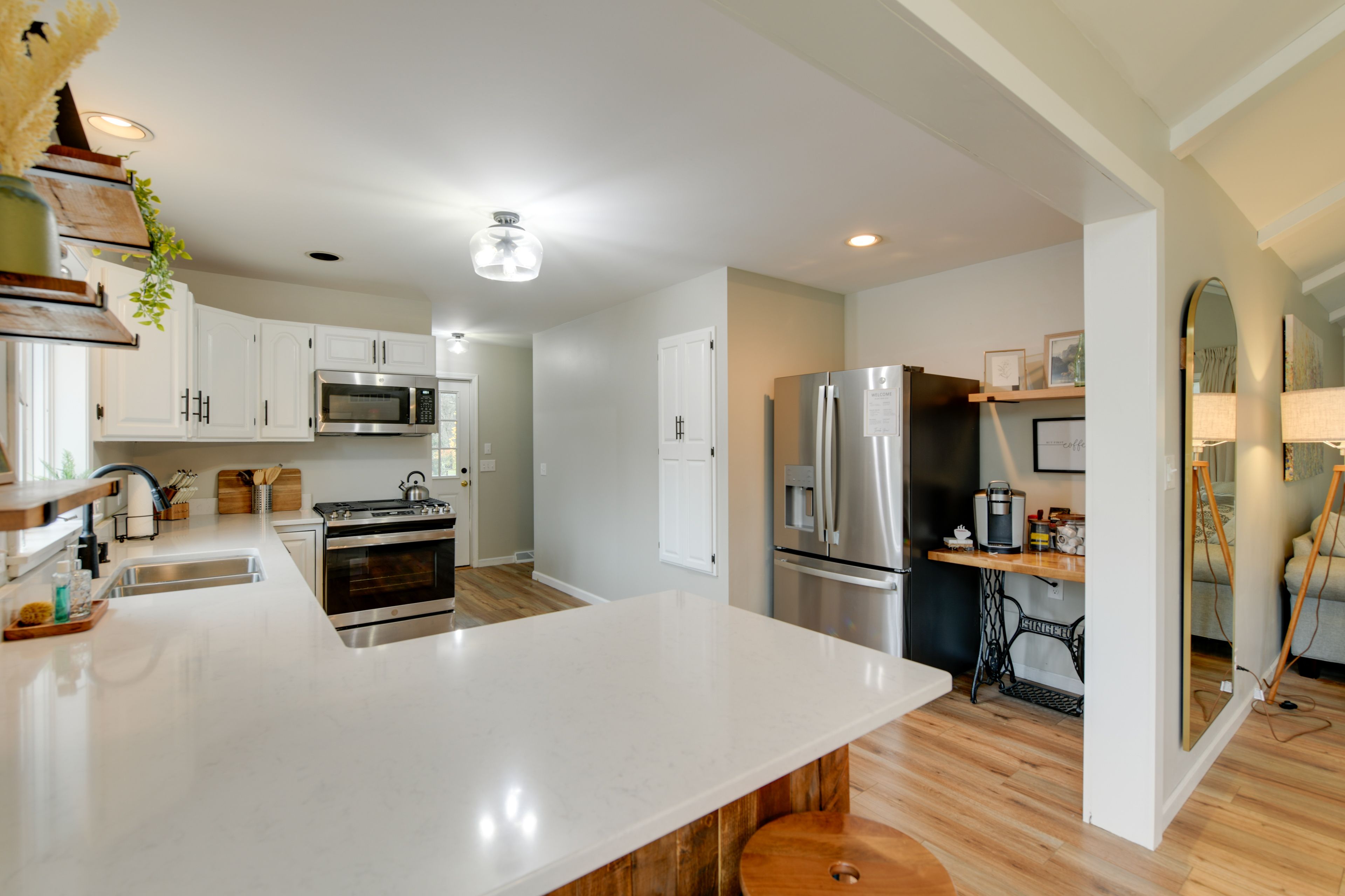 Kitchen | Cooking Basics | Coffee Bar | Paper Towels/Trash Bags Provided