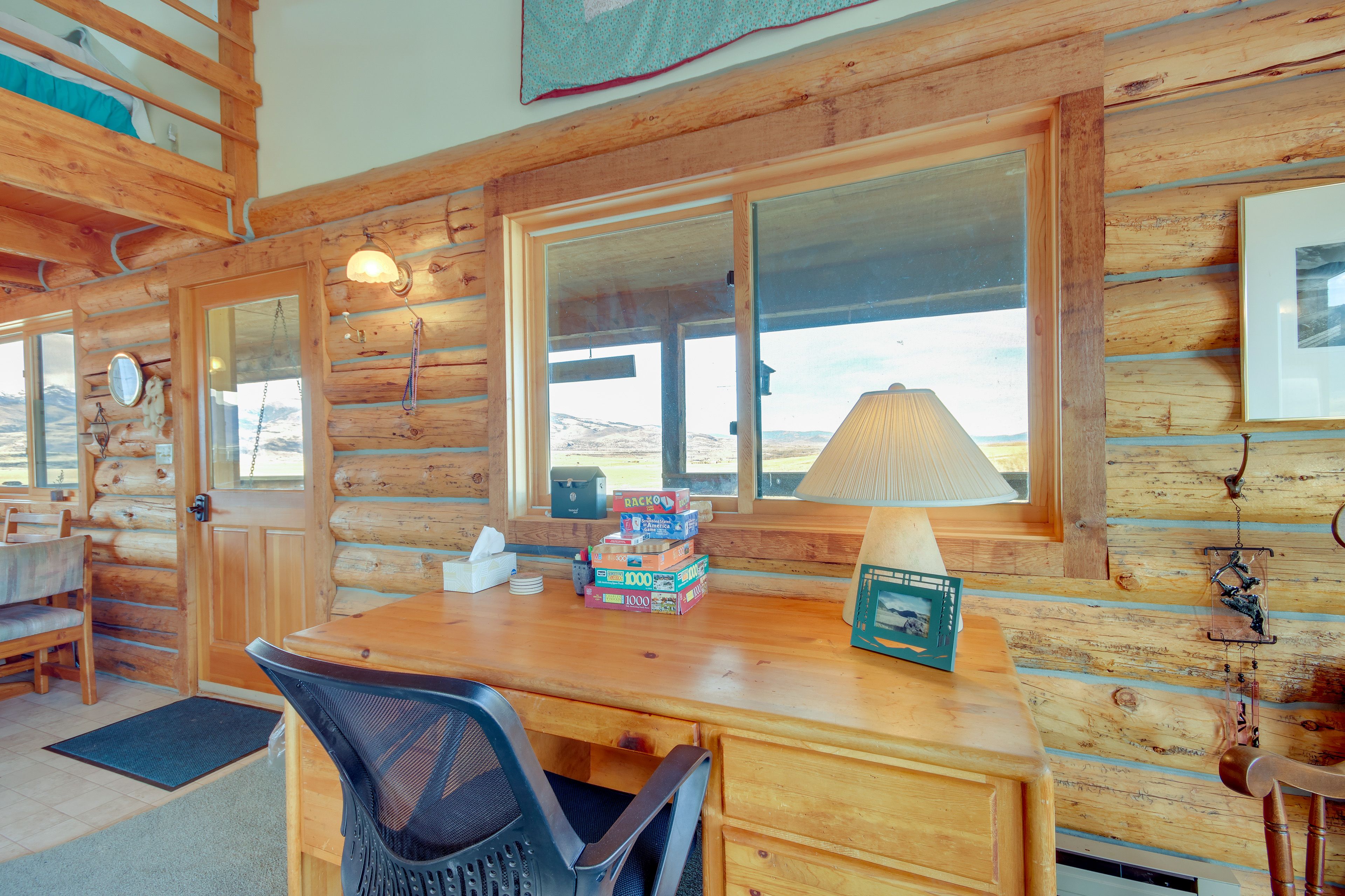 Remote Workspace | Free WiFi