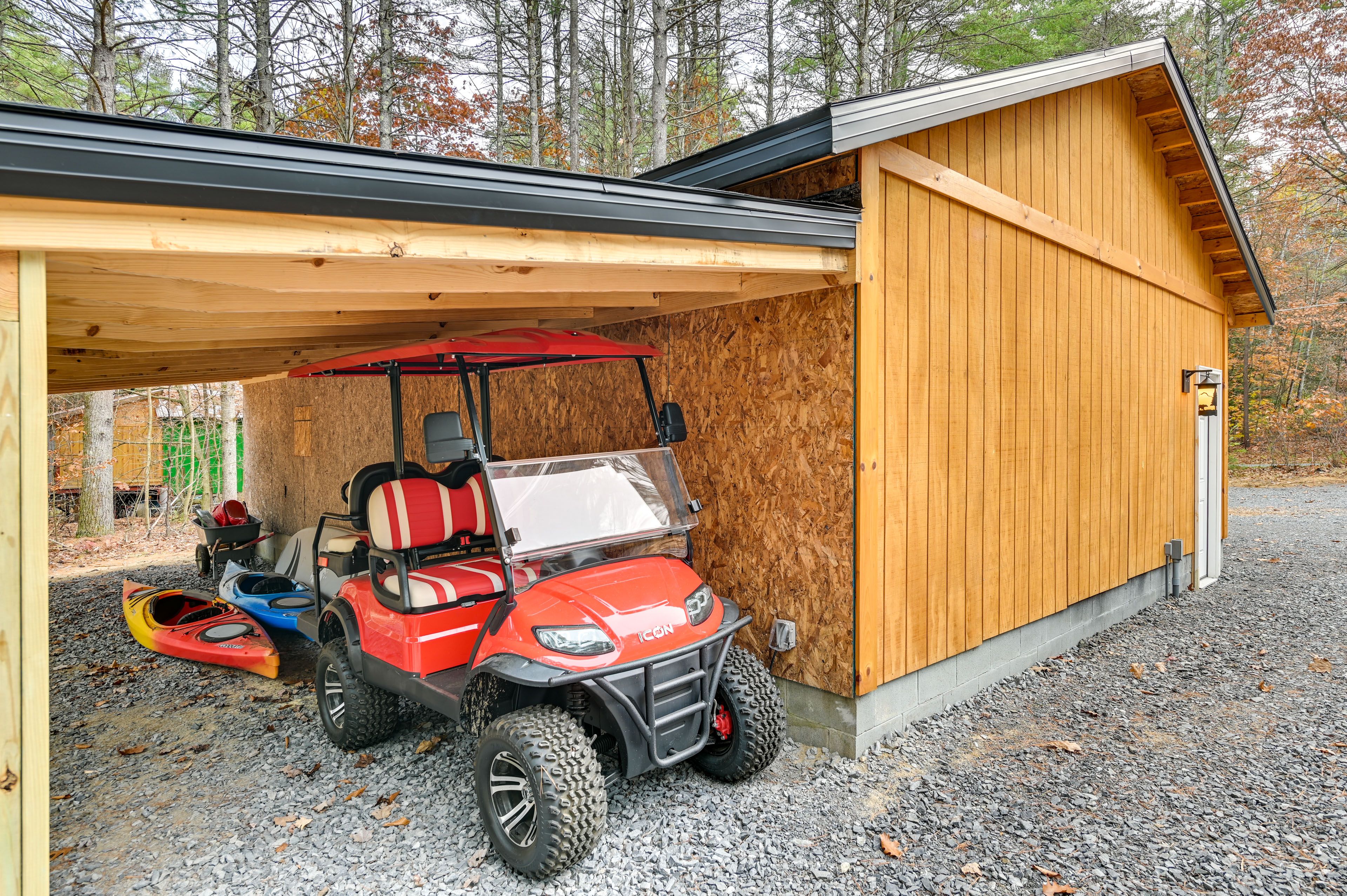 Garage | Golf Cart (Driver's License & Waiver Required)