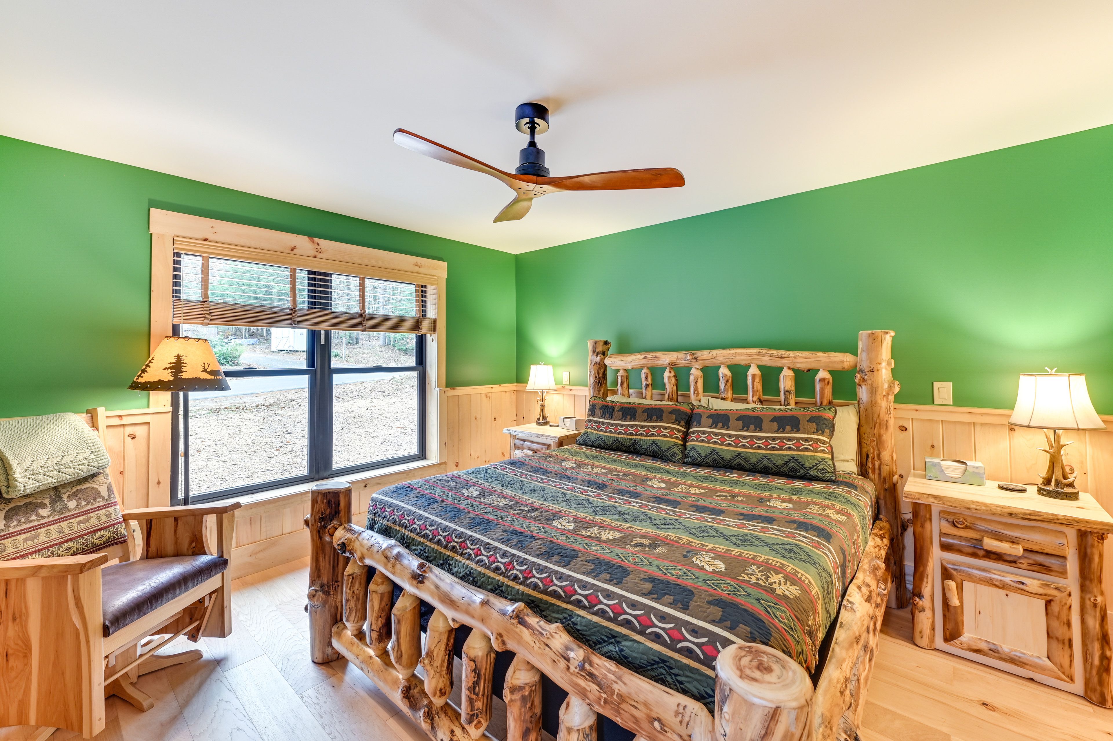 Bedroom | King Bed | Smart TV | Electric Fireplace