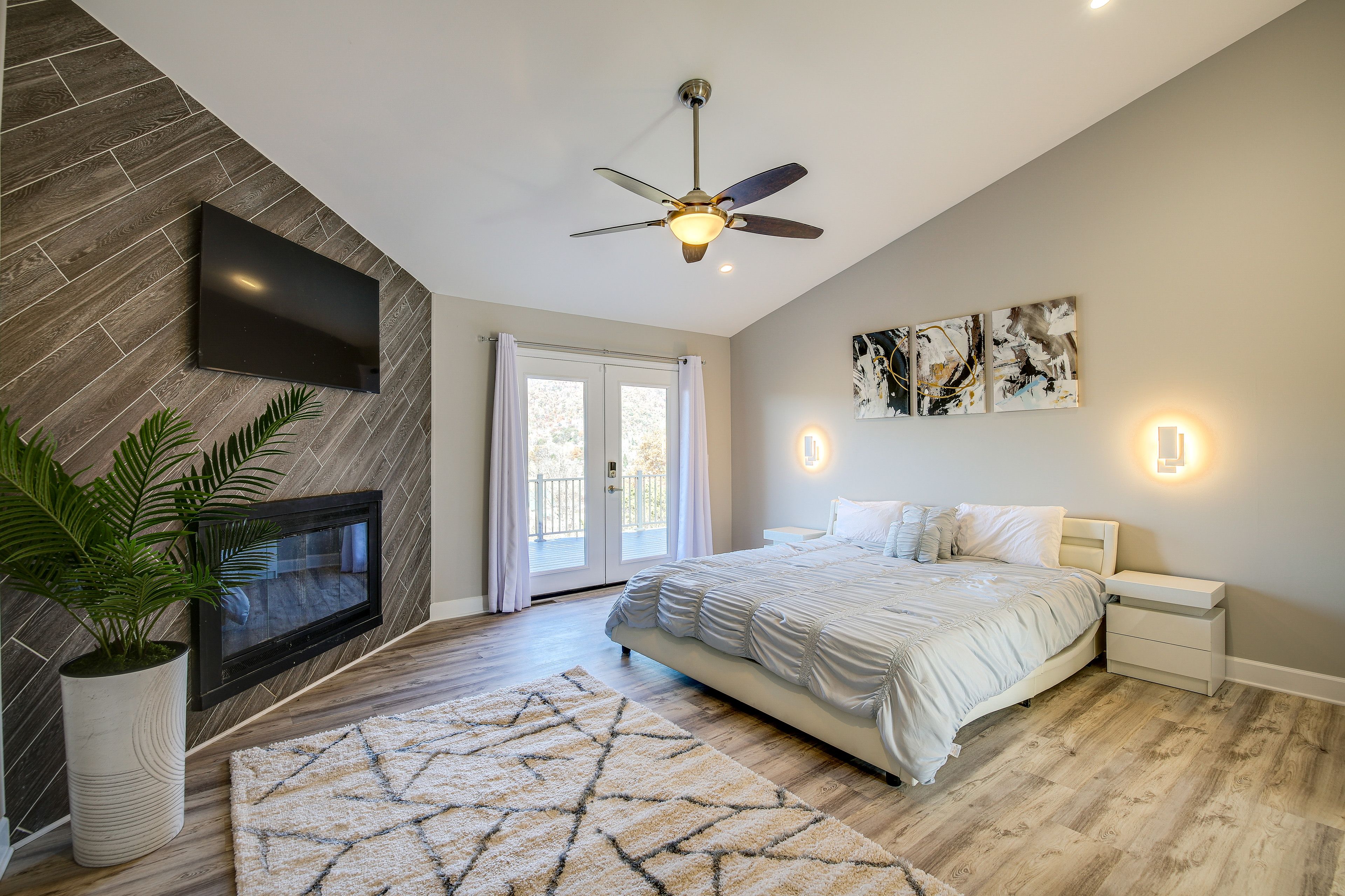 Bedroom 1 | King Bed | Linens Provided | 5 Twin Air Mattresses Available