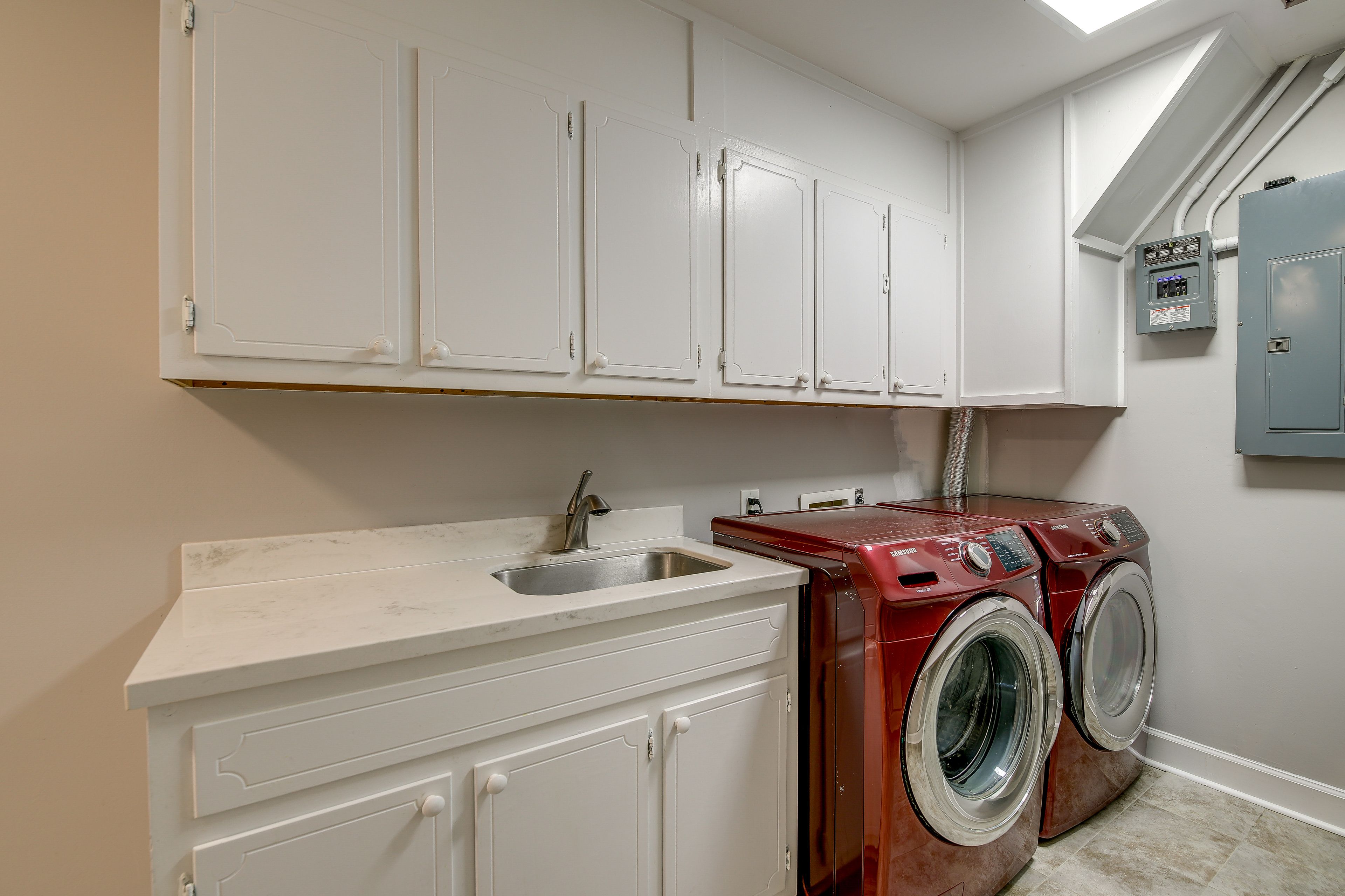 Washer + Dryer