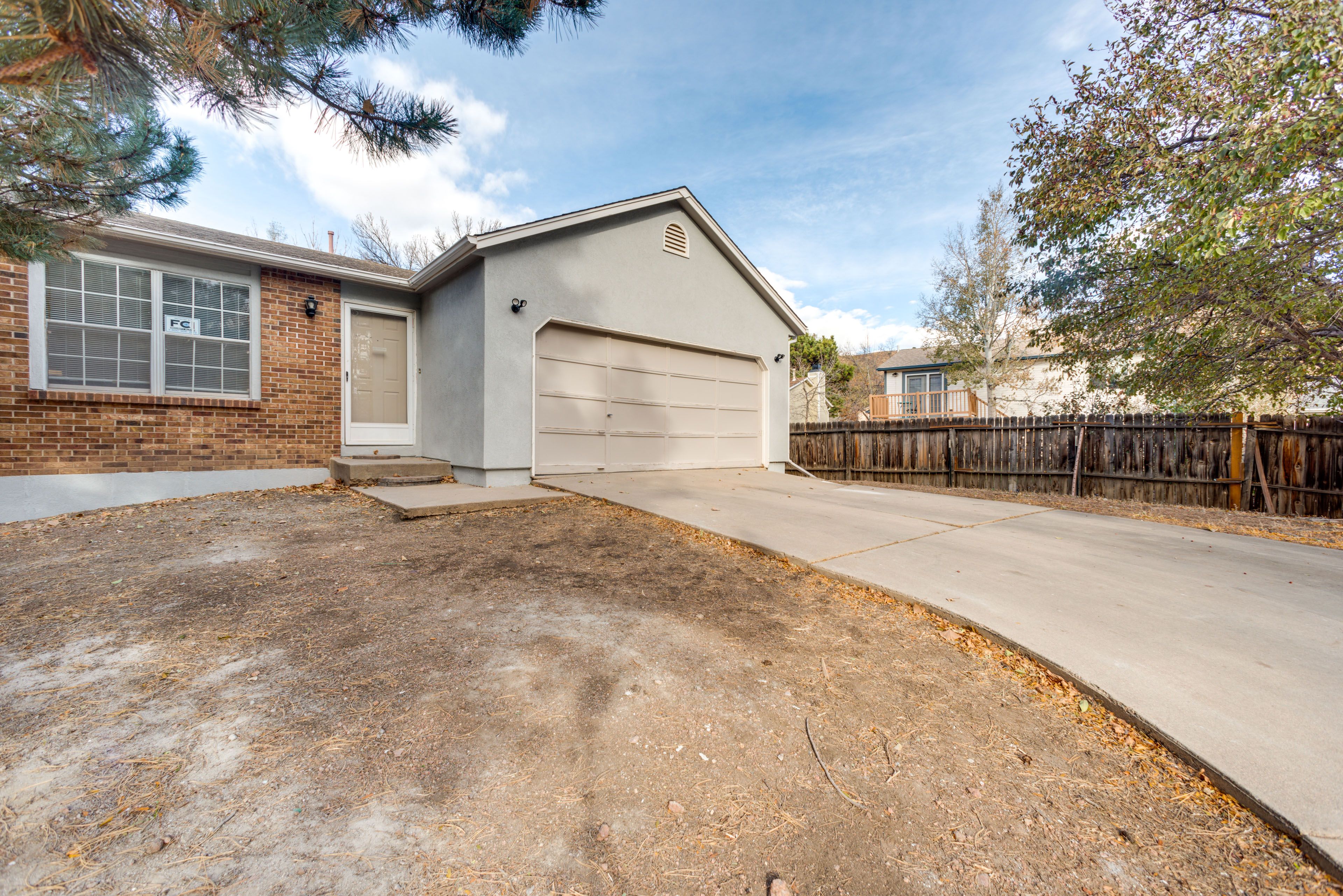 Parking | Driveway (3 Vehicles) | No Garage Parking