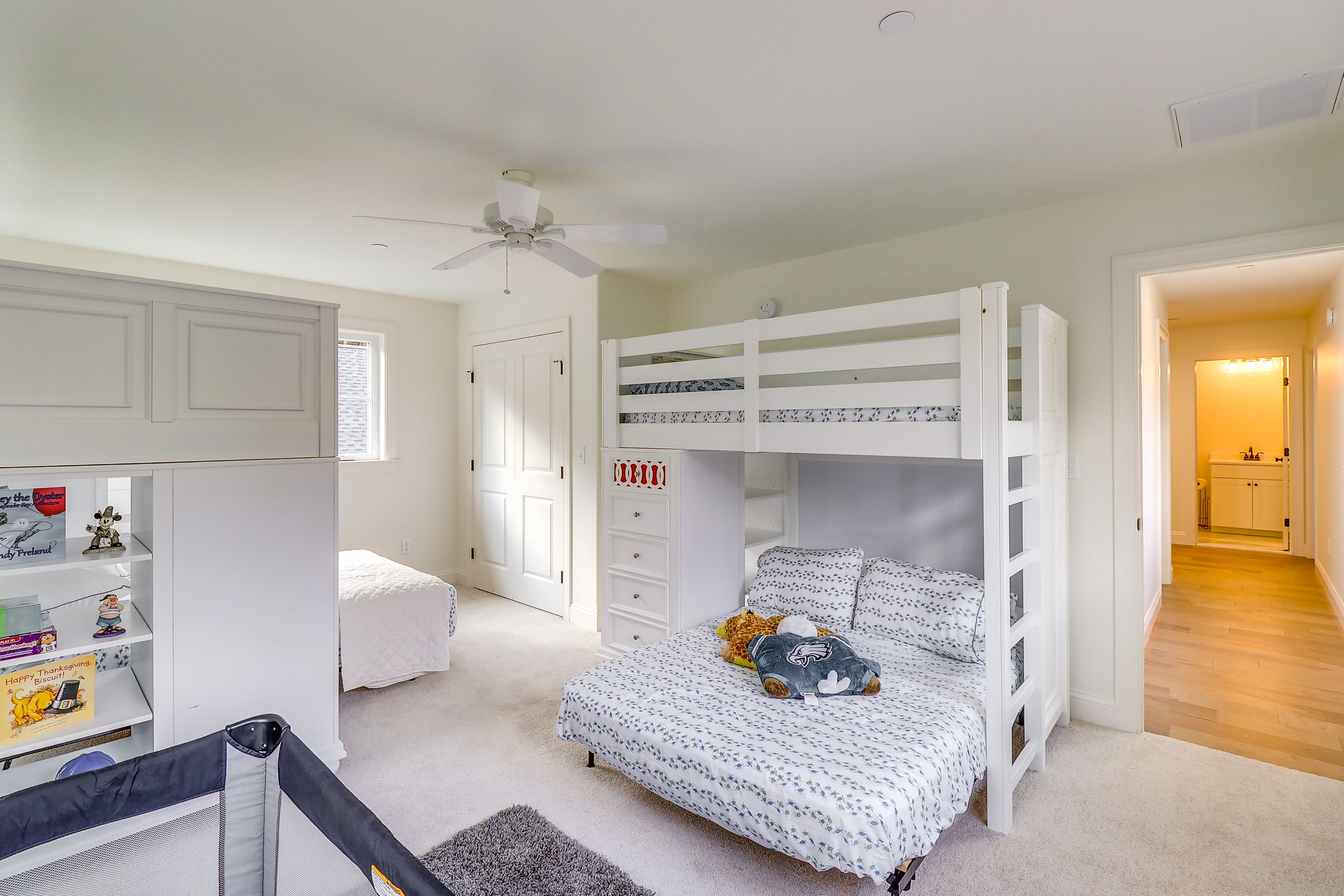 Bedroom 5 | 2 Twin/Full Bunk Beds | 2nd Floor