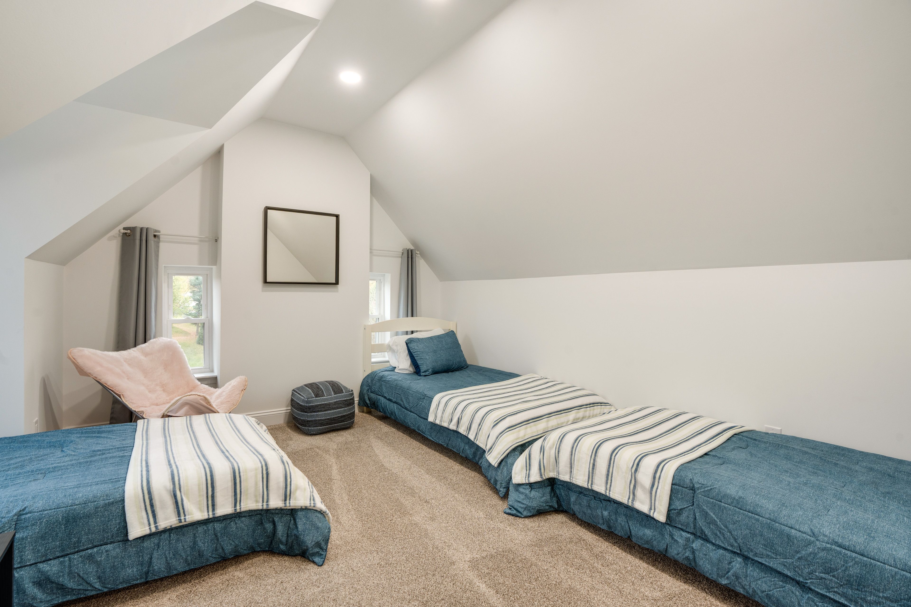 Bedroom 3 | 3 Twin Beds | 3rd Floor