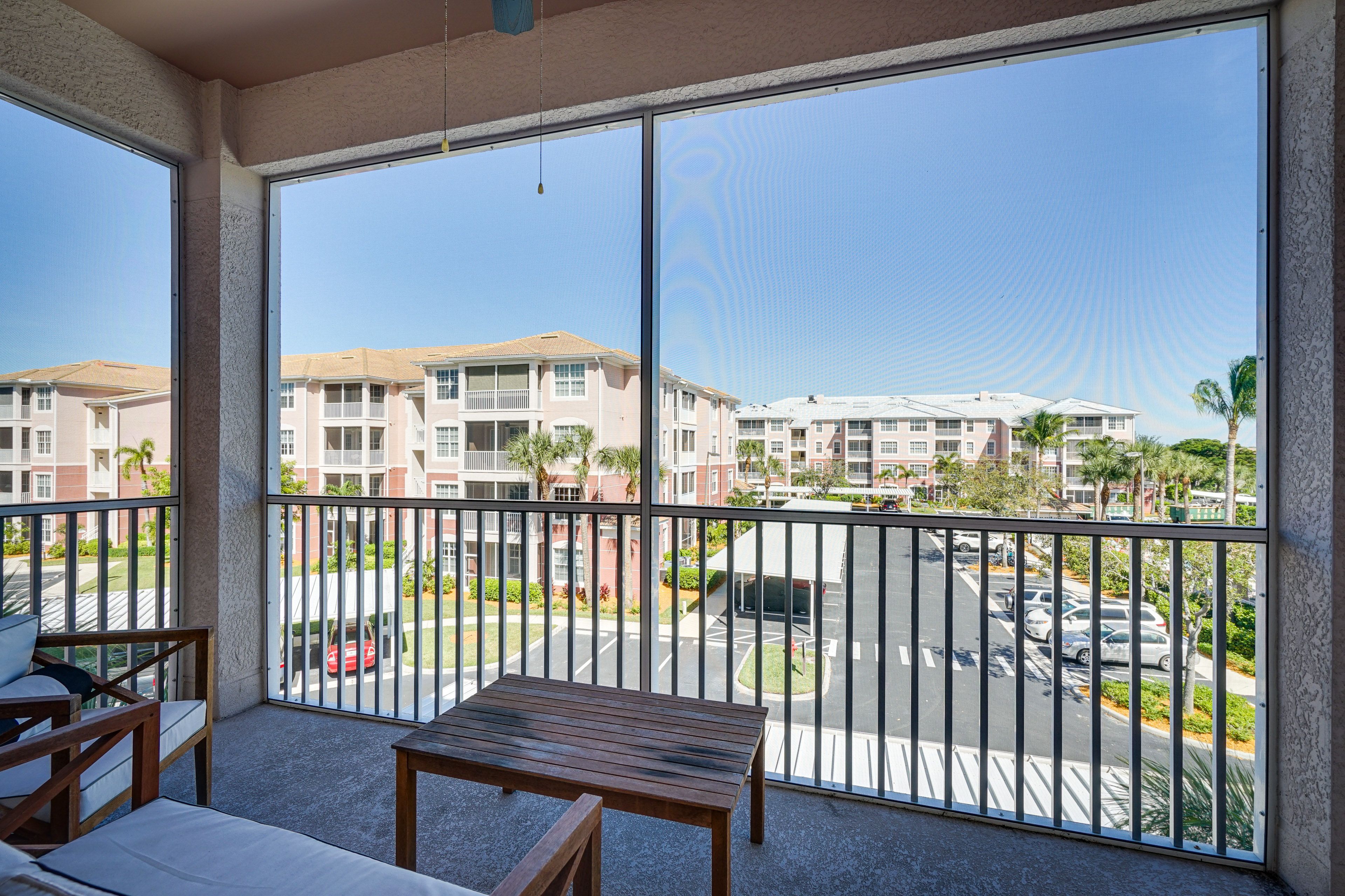 Screened Balcony