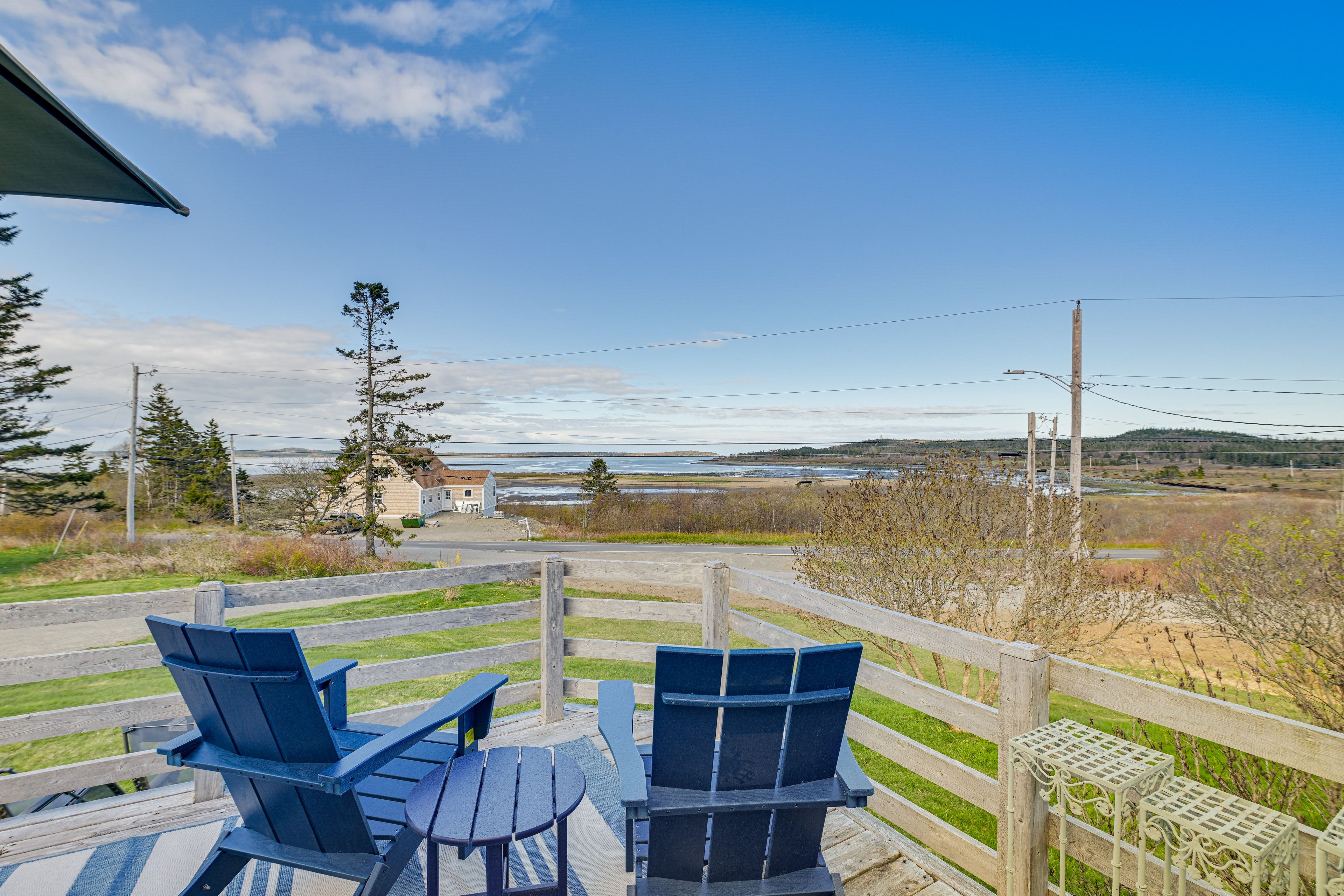 Lubec Vacation Rental | 3BR | 2BA | 1,070 Sq Ft | 2-Story Home | Steps Required
