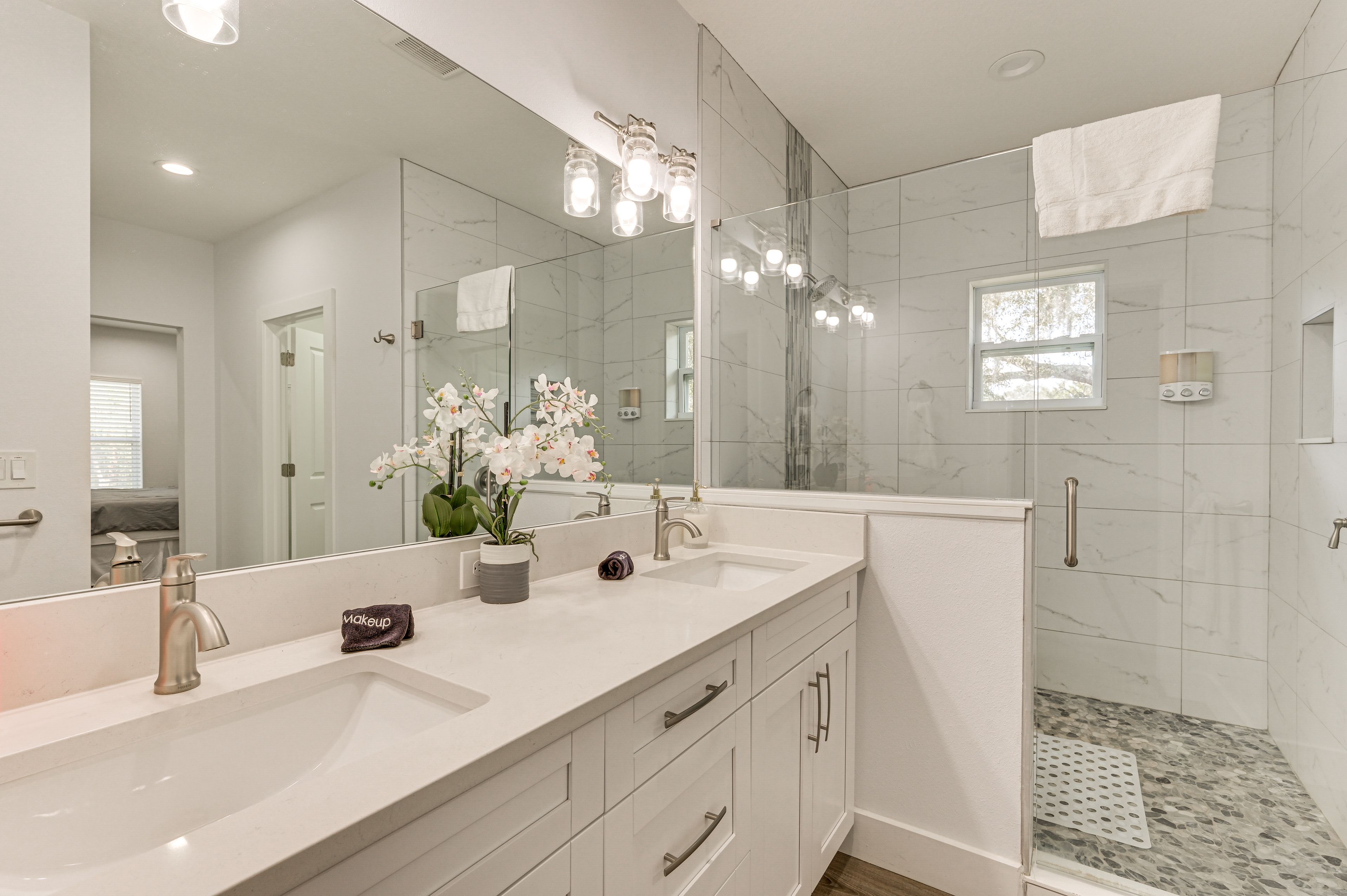 En-Suite Bathroom | Complimentary Toiletries