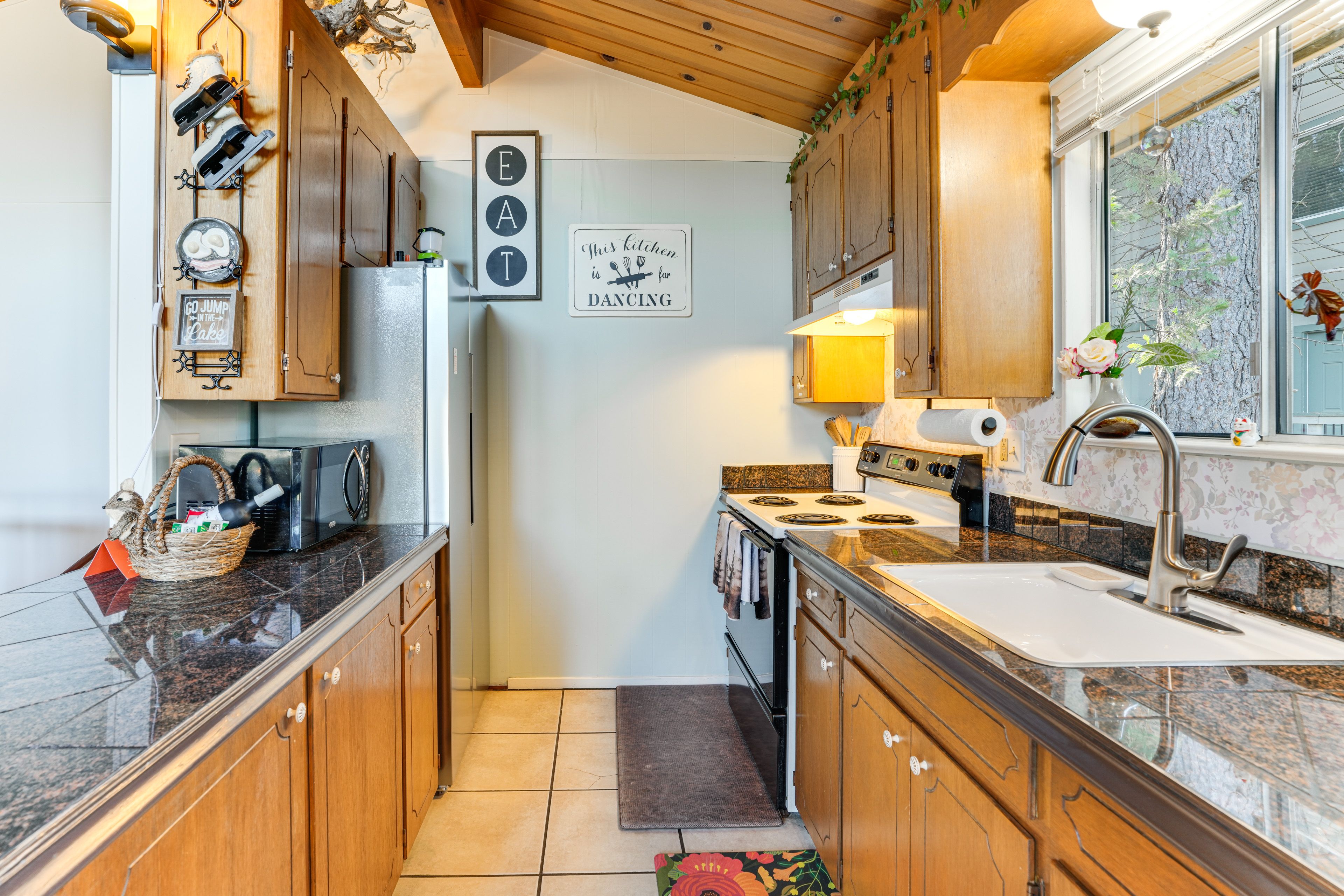 Kitchen | 2nd Floor | Drip Coffee Maker | Blender | Crockpot | Cooking Basics