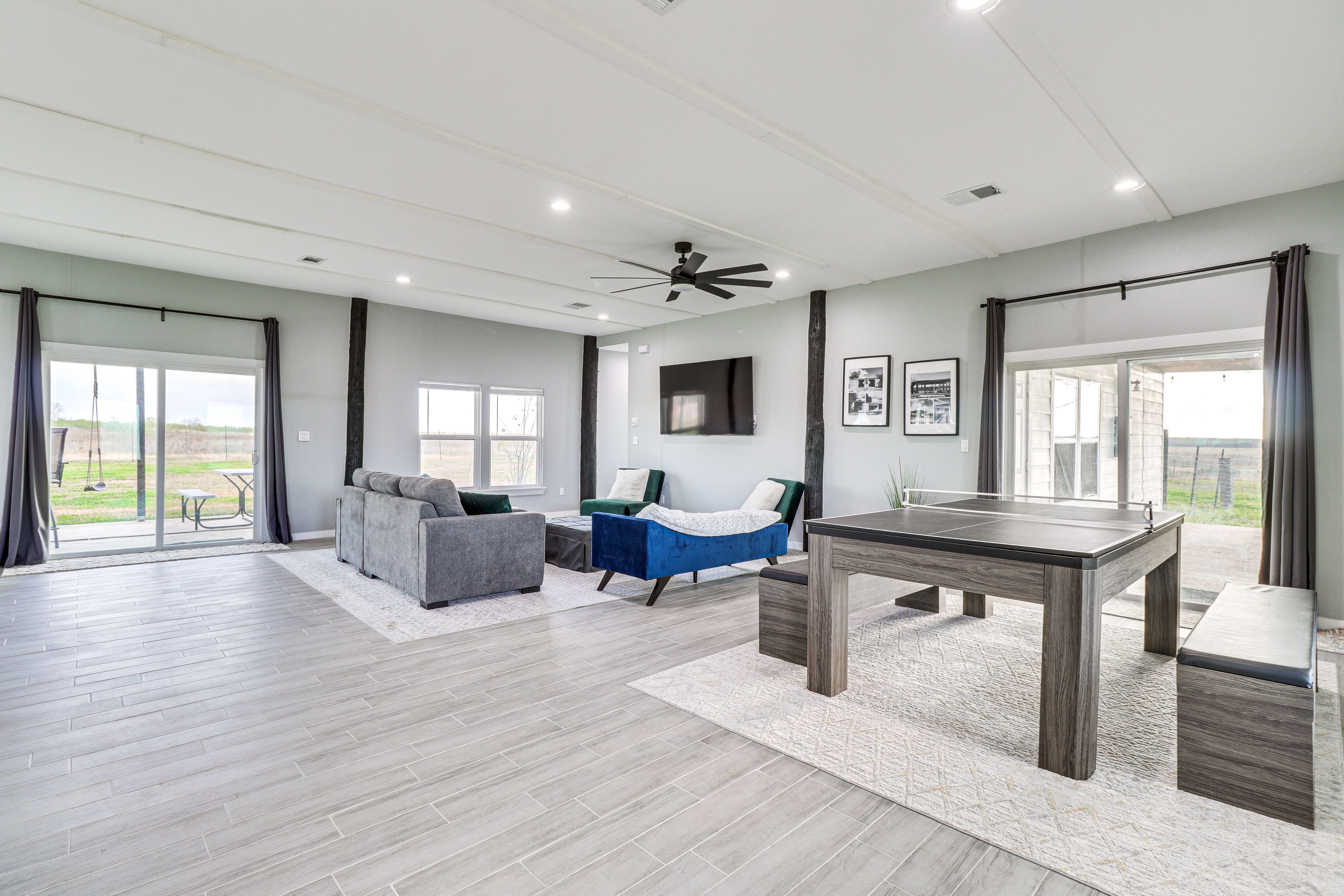 Living Room | 2-in-1 Ping Pong/Pool Table