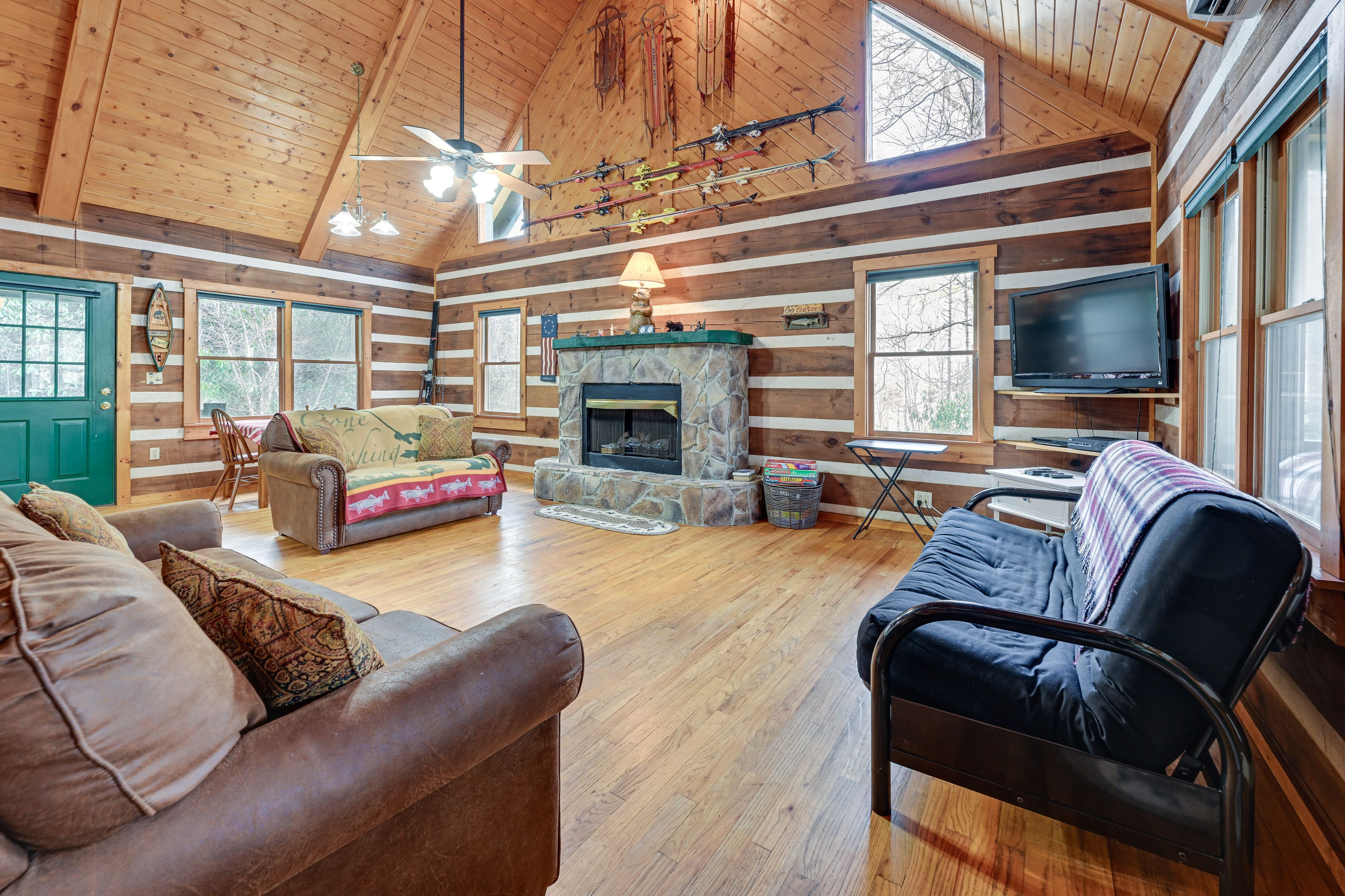 Sylva Vacation Rental | 1BR | 2BA | 1,400 Sq Ft | 3 Steps to Enter