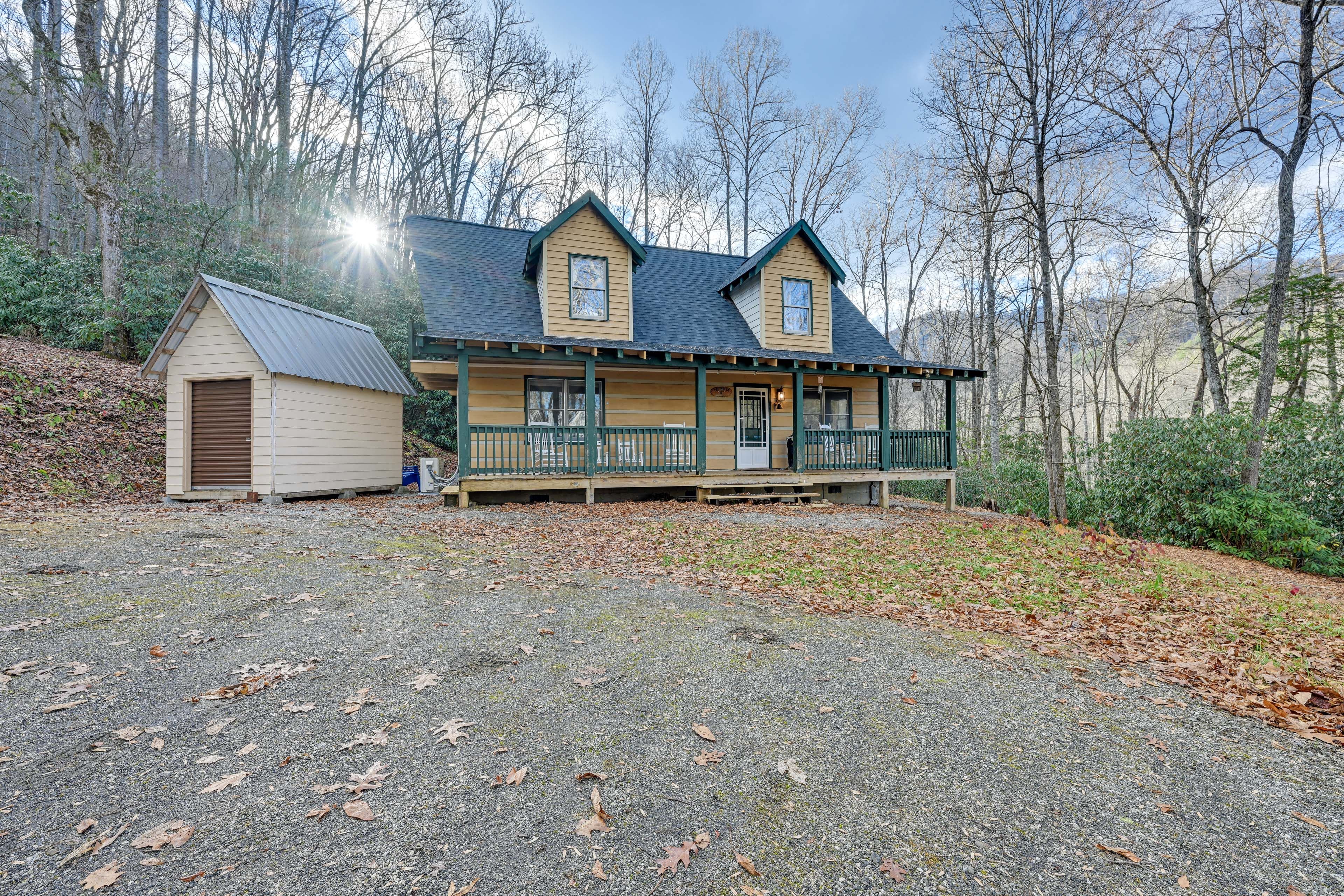 Cabin Exterior | 2-Story Home | Driveway (3 Vehicles)