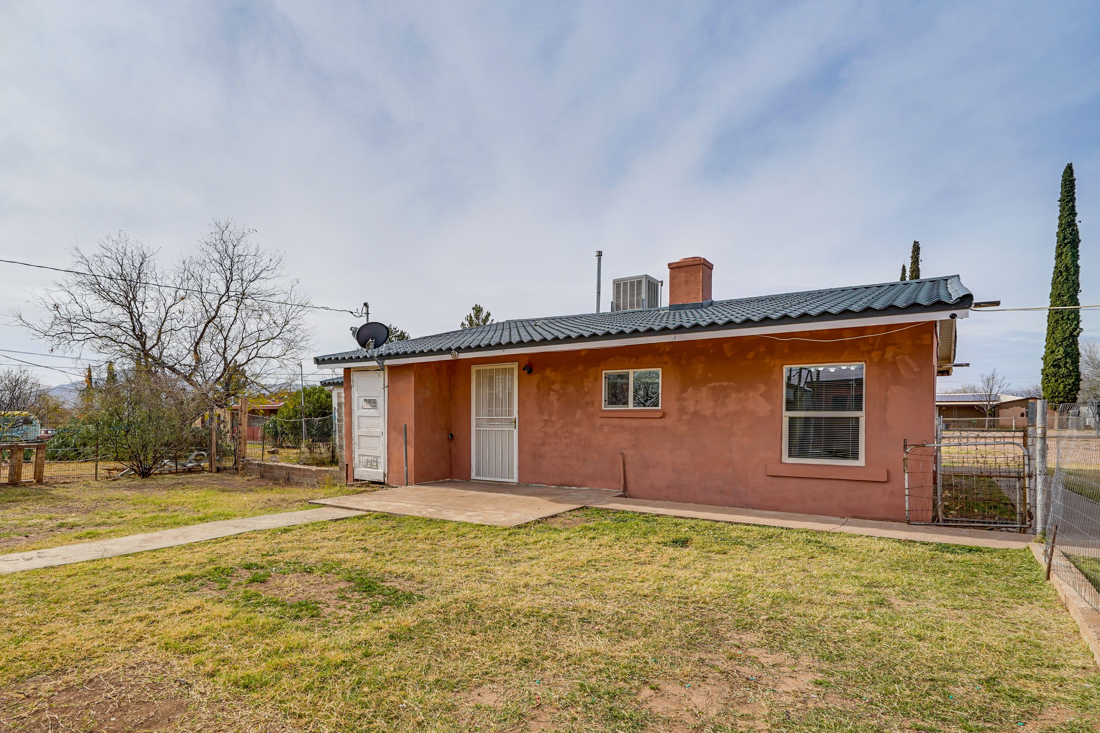 Property Exterior | Single-Story Home