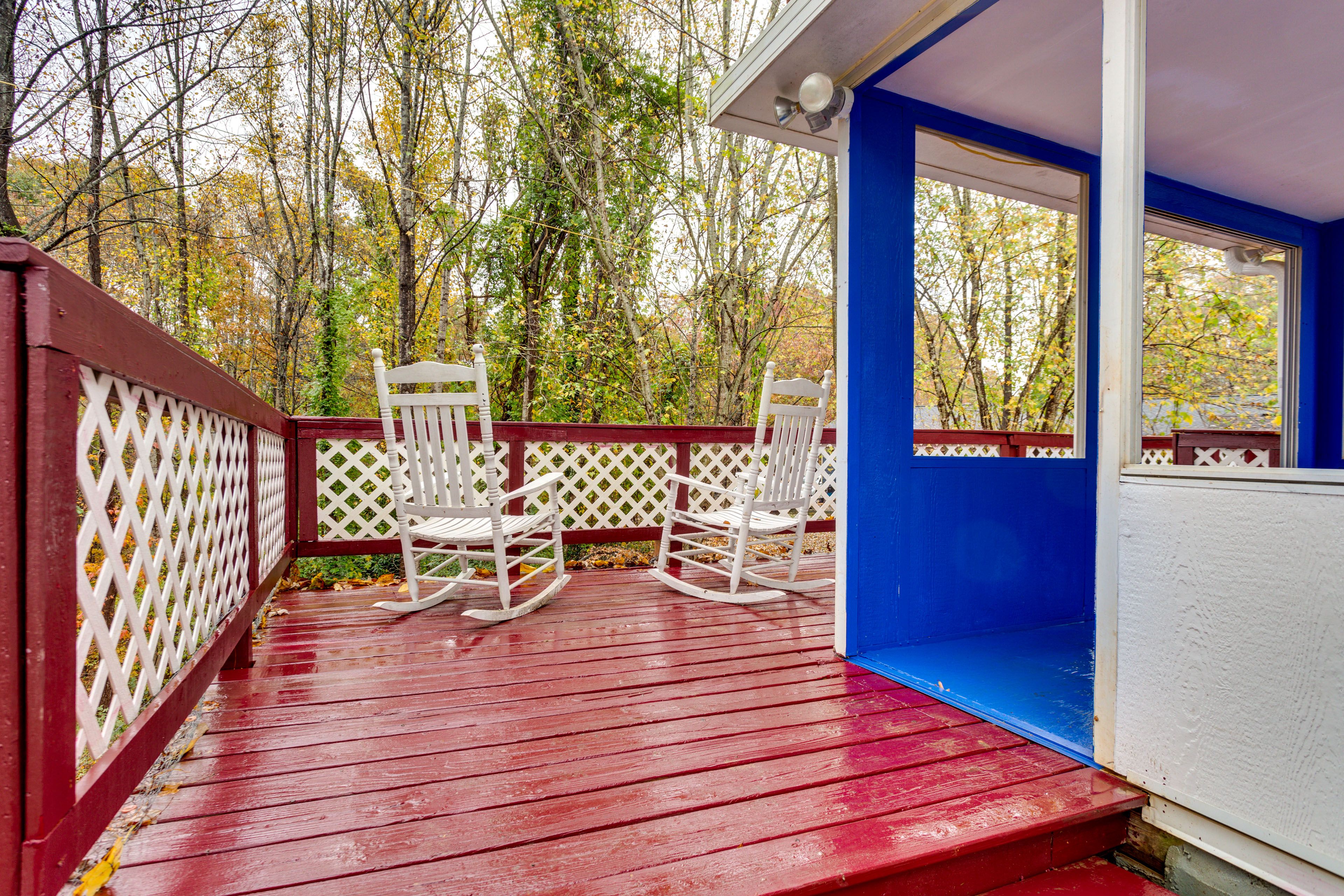 Deck | Forest Views