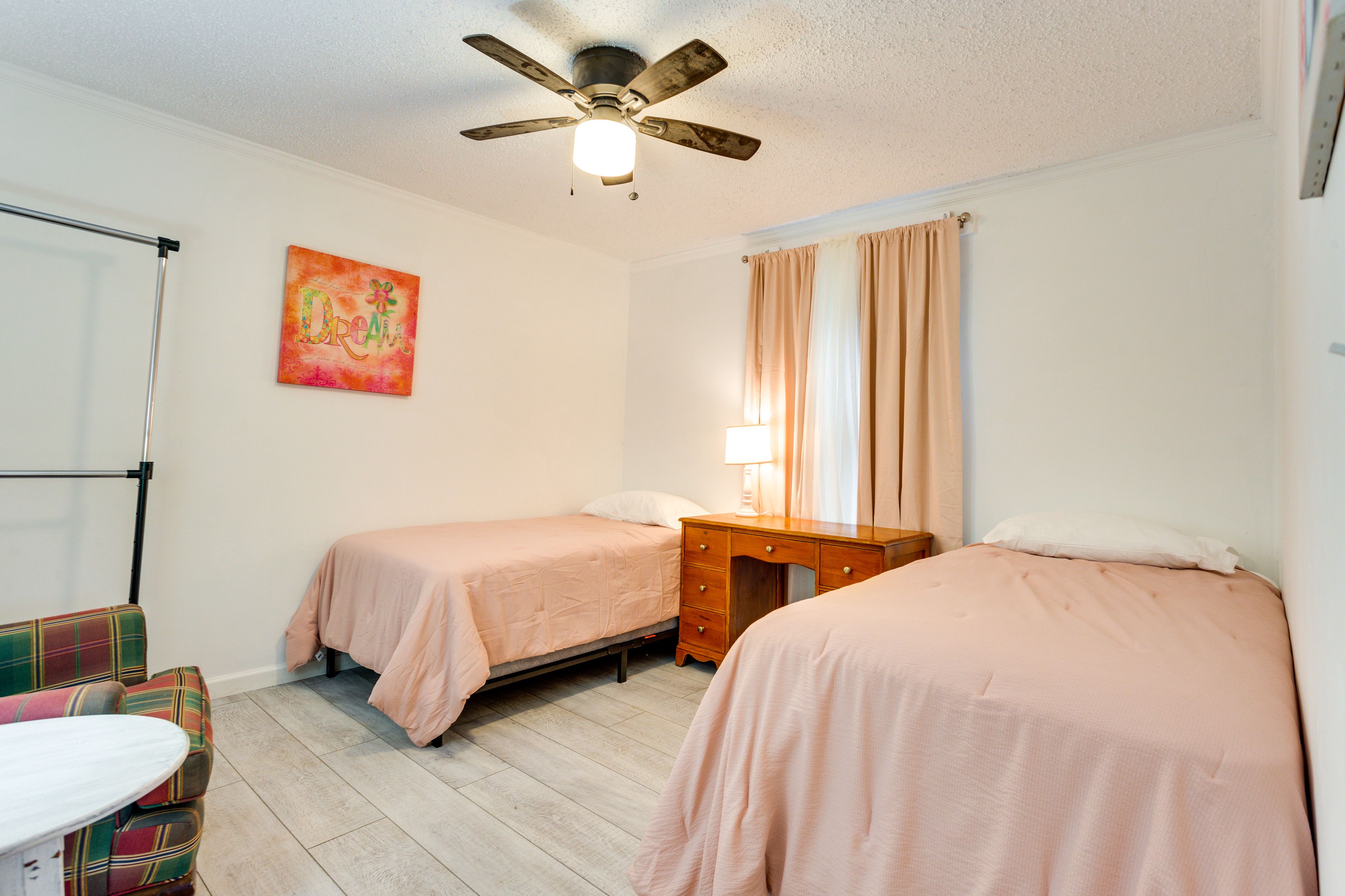 Bedroom 3 | 2 Twin Beds | Portable Crib