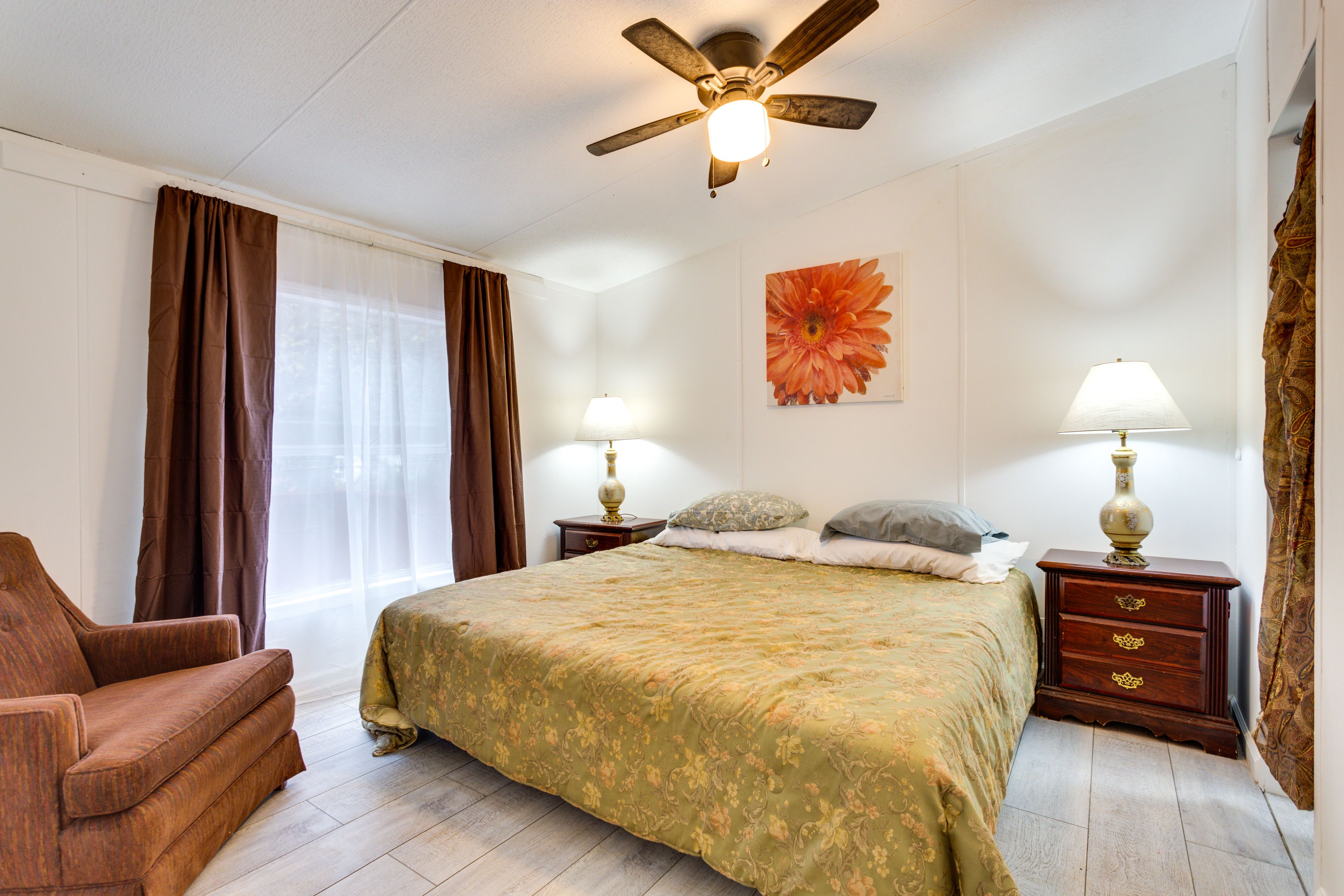 Bedroom 1 | California King Bed | Linens Provided