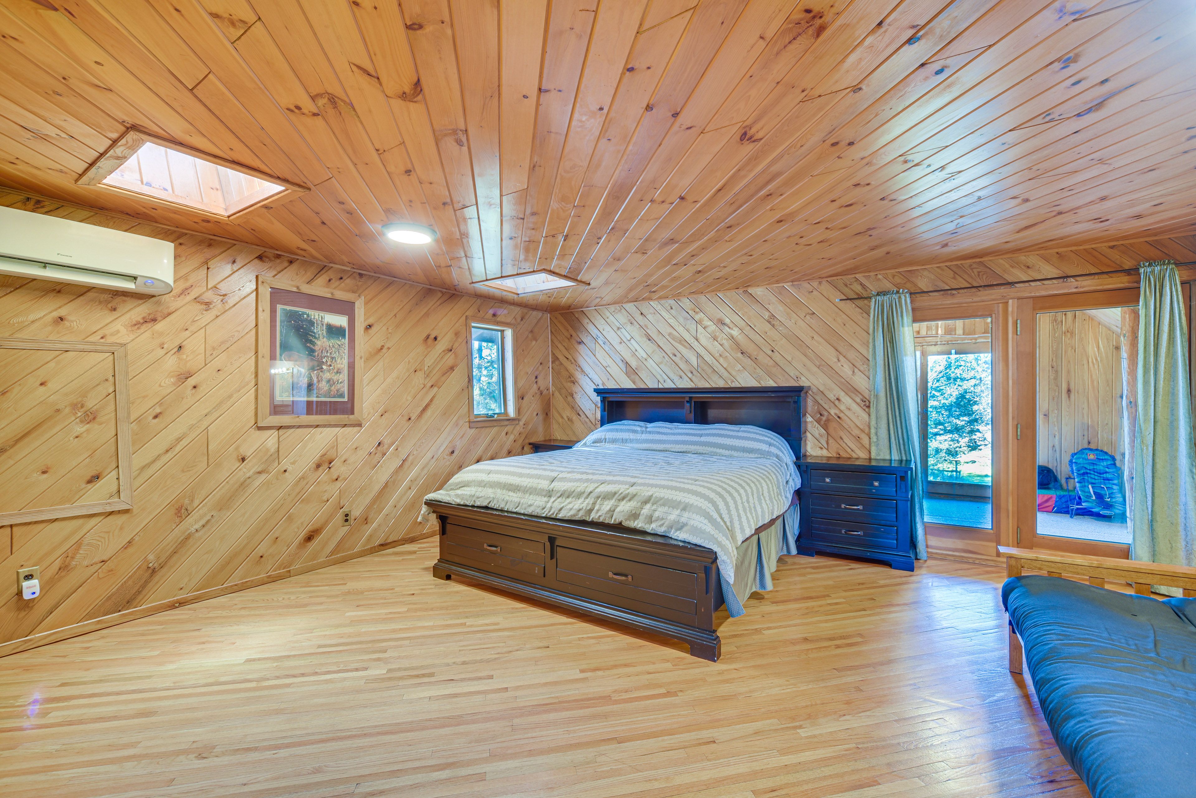 Bedroom 1 | King Bed | Full Futon | 2nd Floor | En-Suite Bathroom